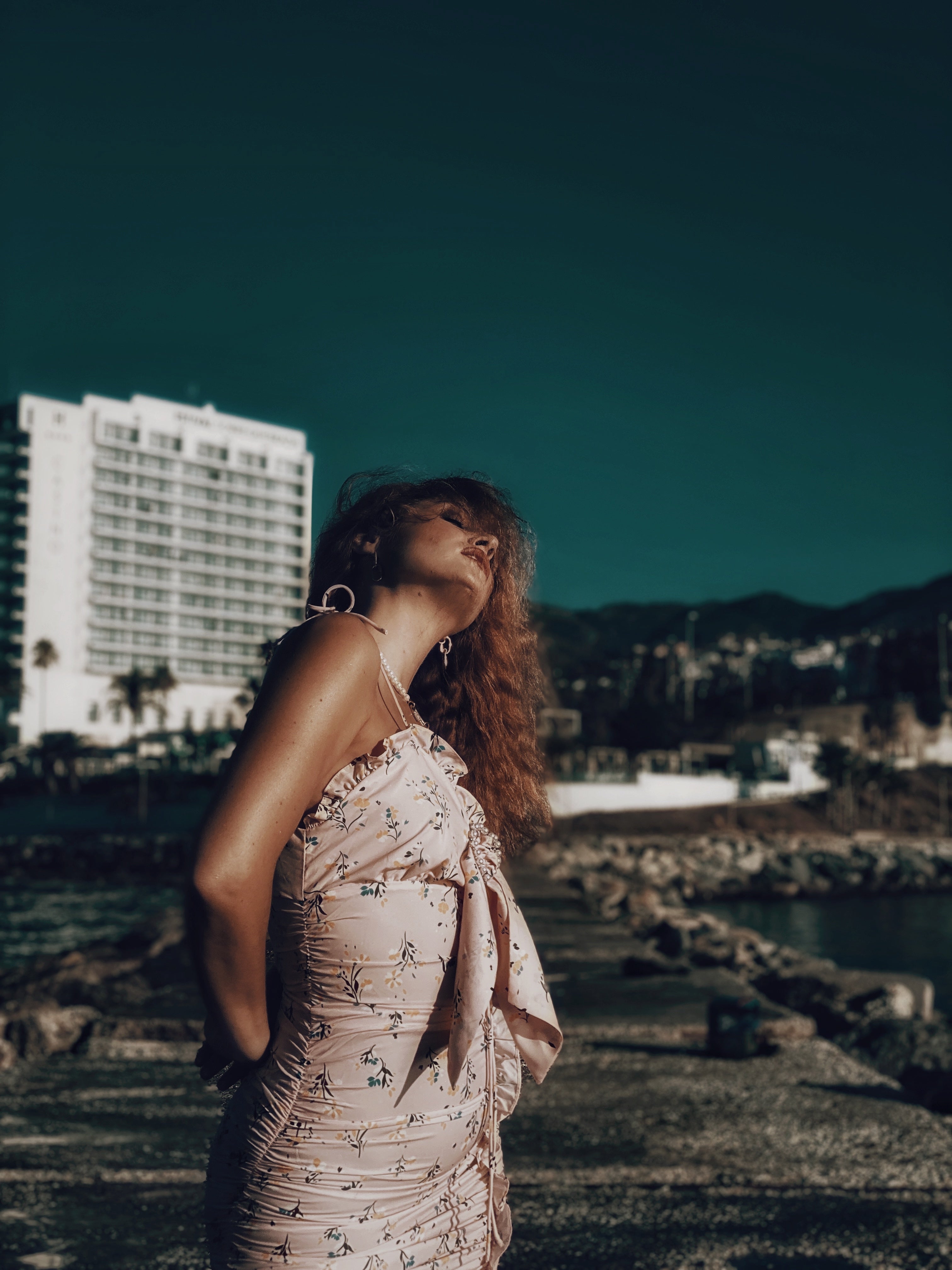 Vestido Love and Other Things