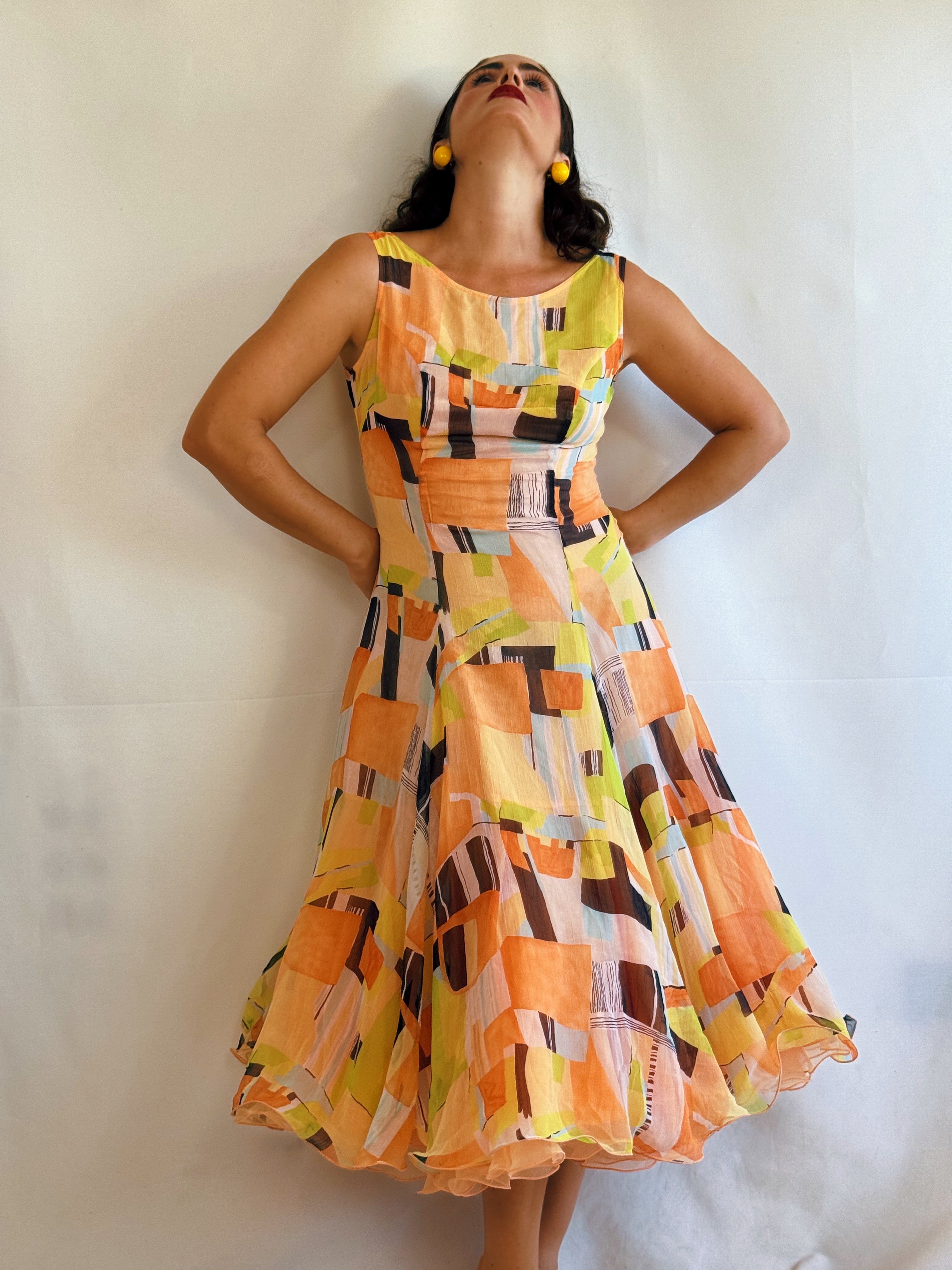 Vestido vintage tulipán con can-can