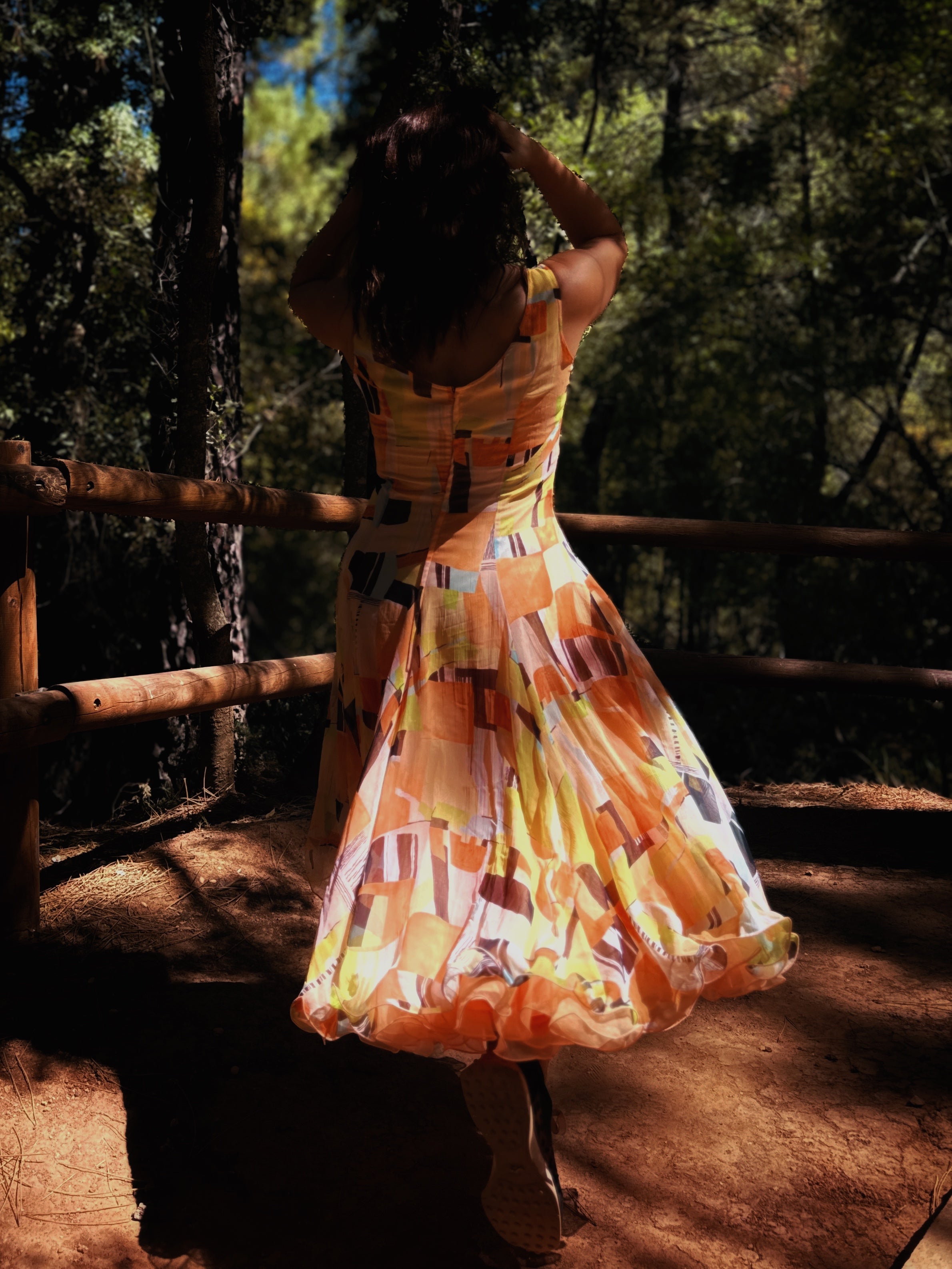 Vestido vintage tulipán con can-can