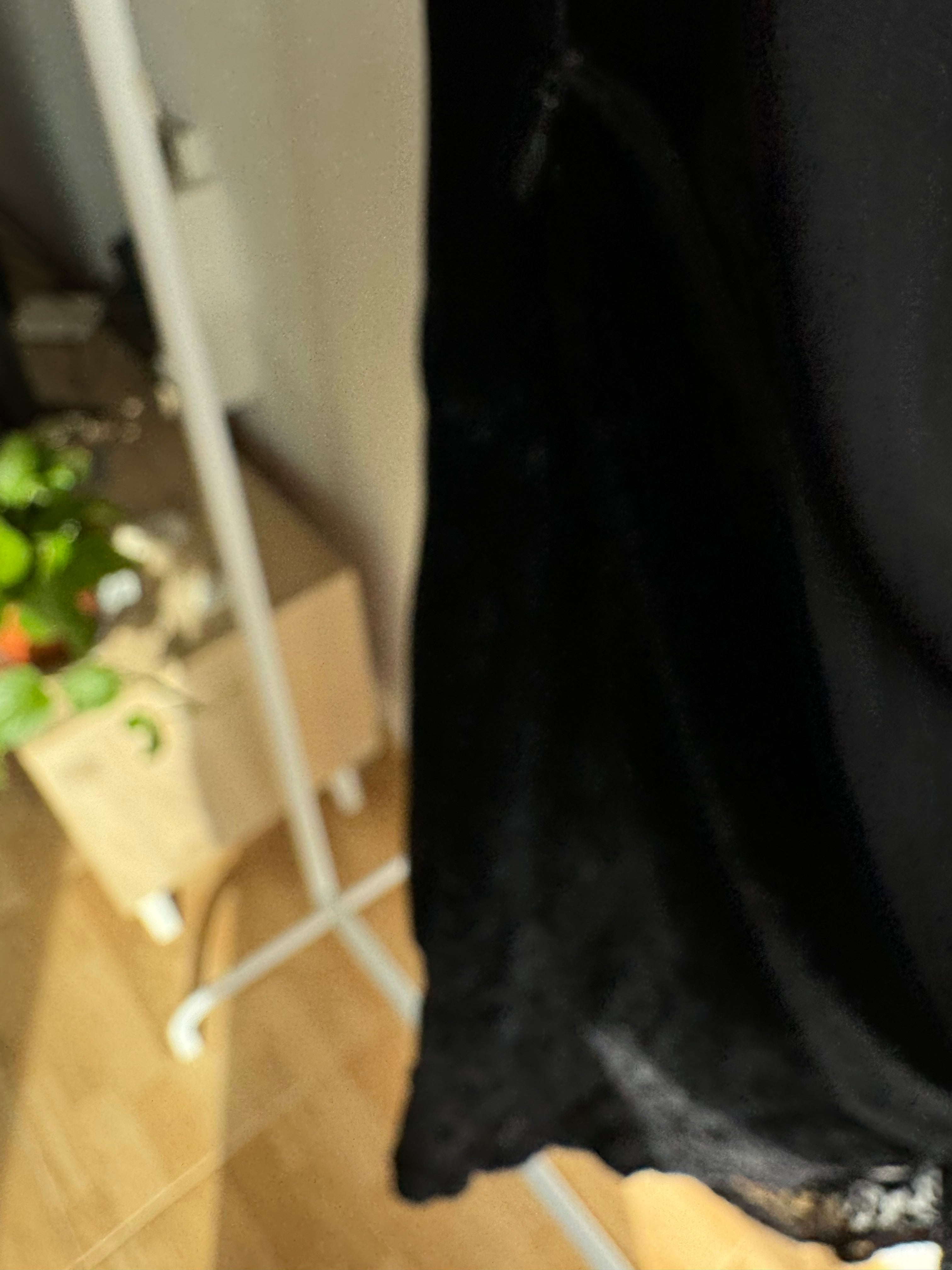 Falda de terciopelo Copines styled by Claudia Strater