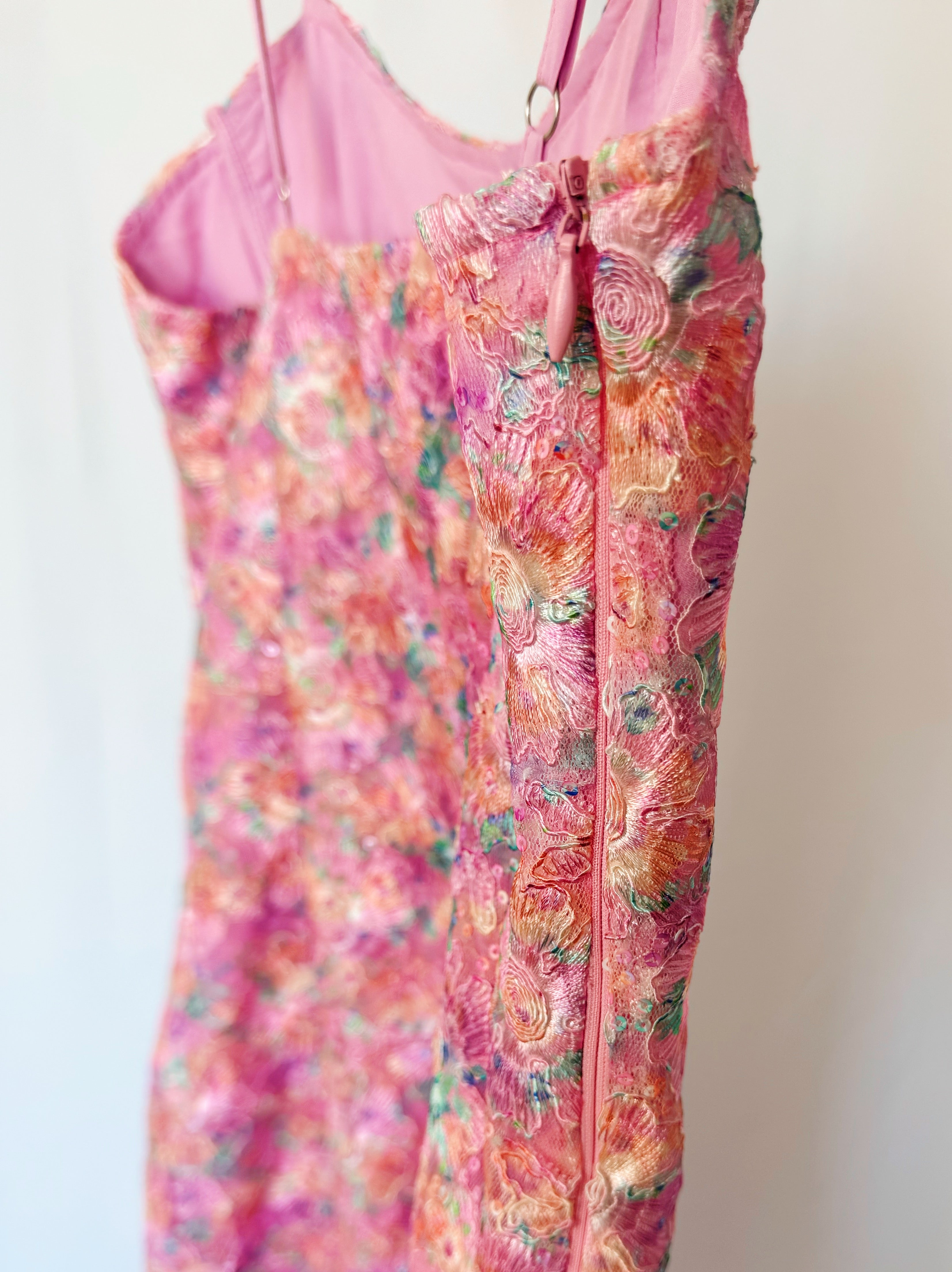 Vestido PrettyLittleThing