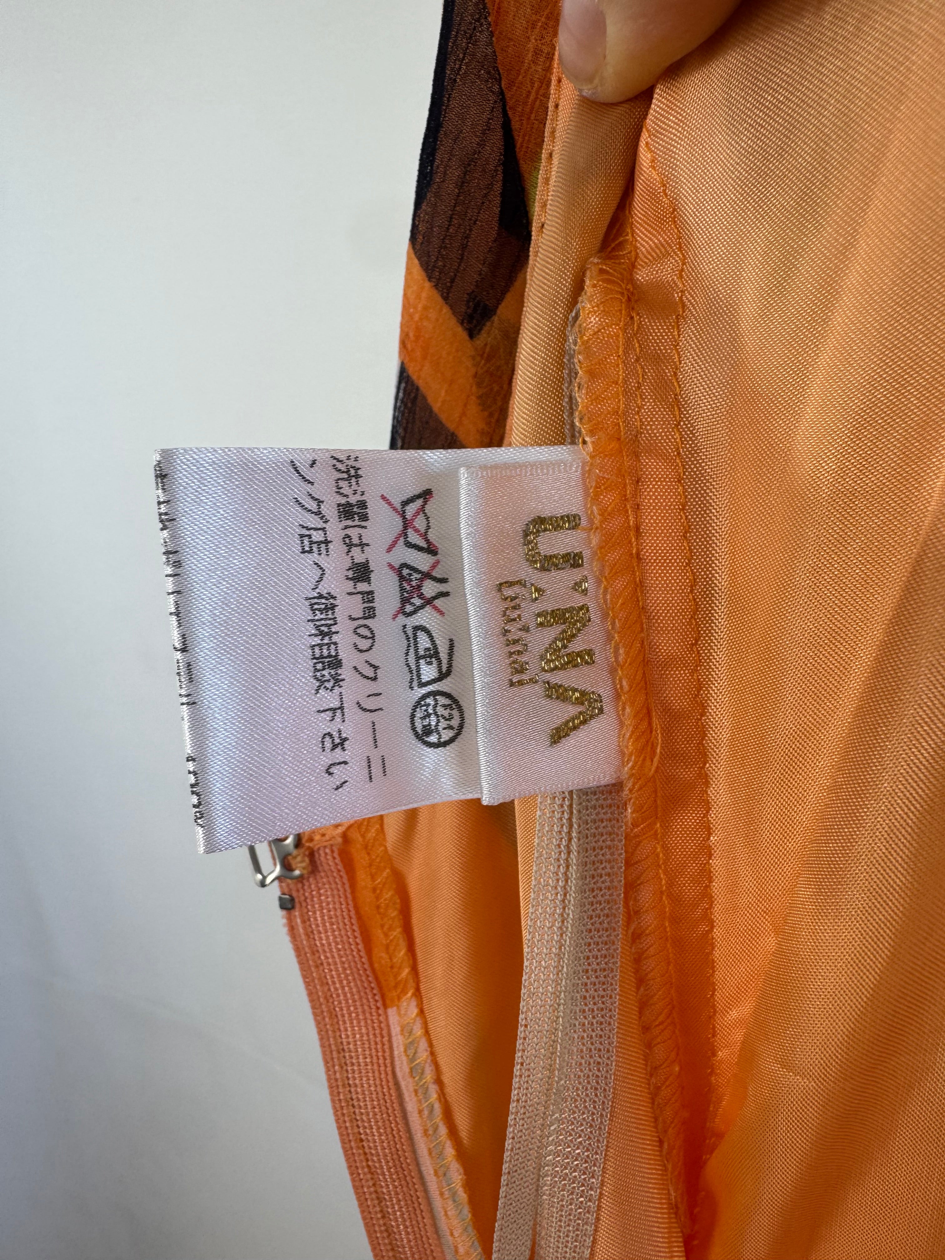 Vestido vintage tulipán con can-can