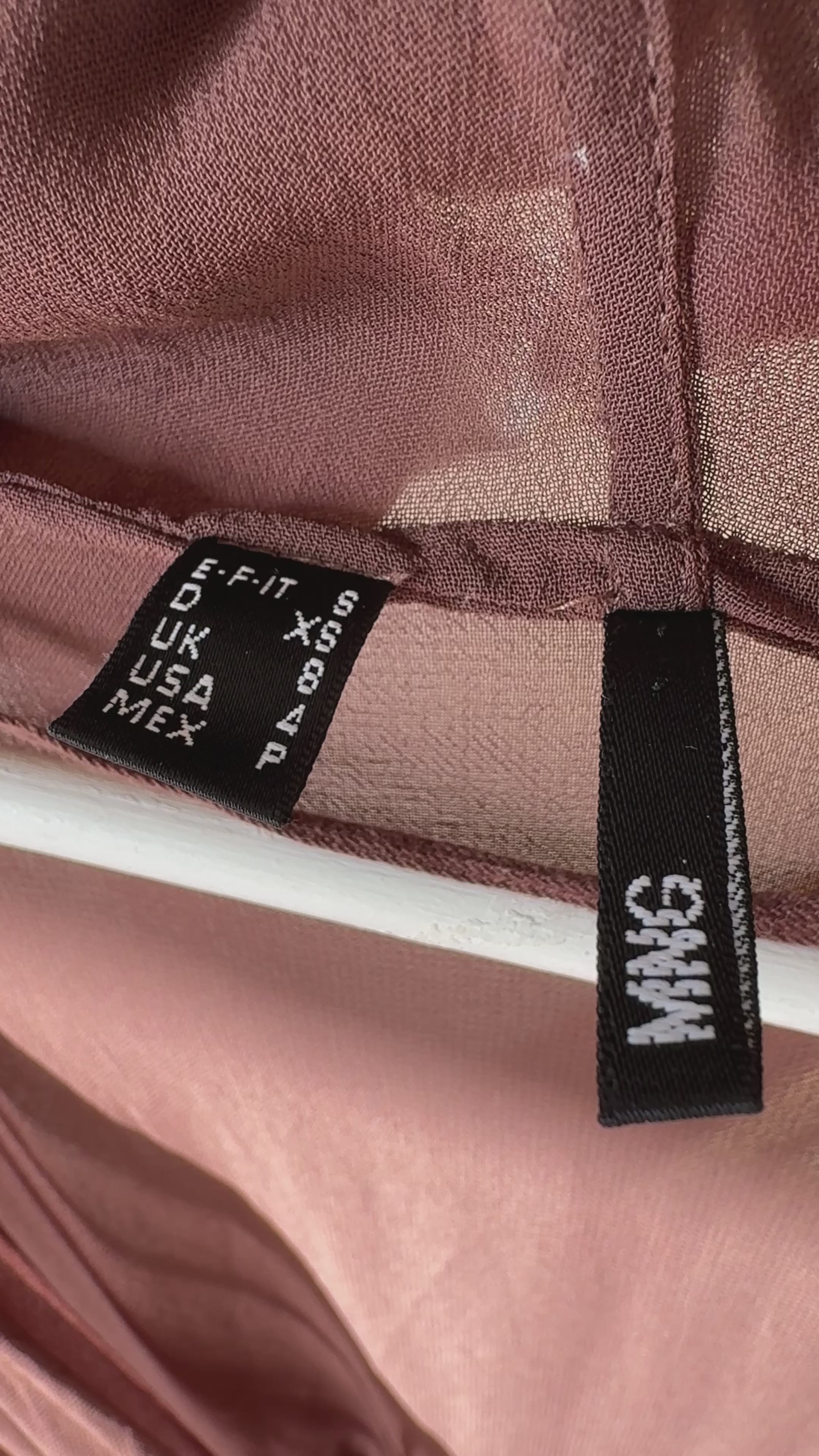 Top Mango con capucha