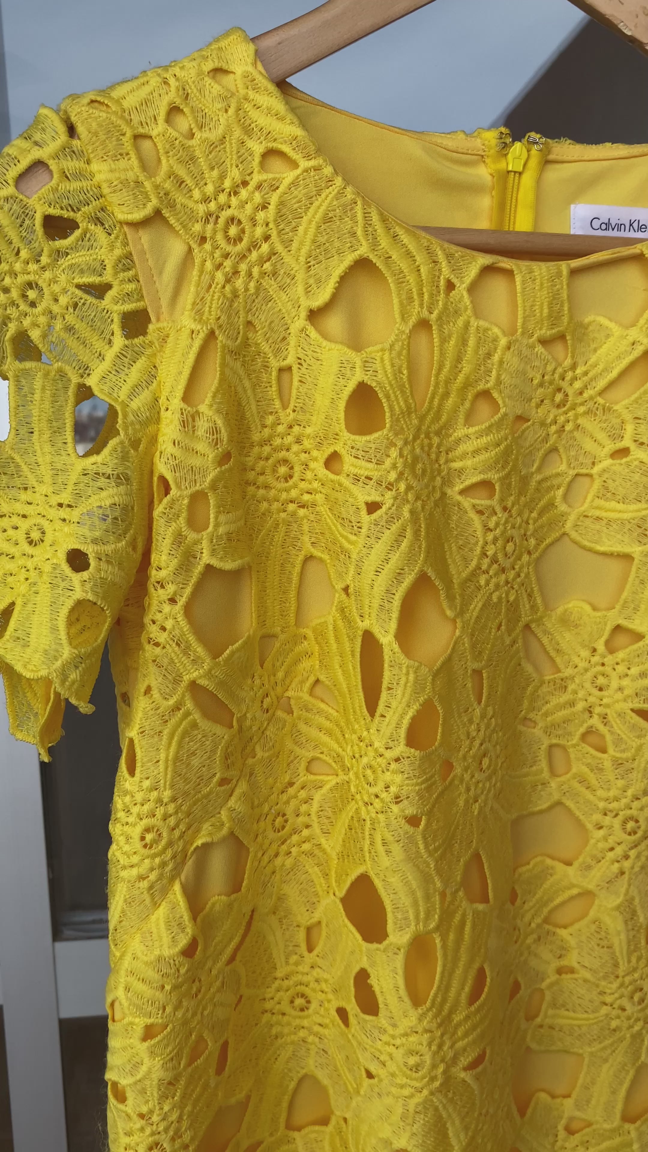 Vestido Calvin Klein