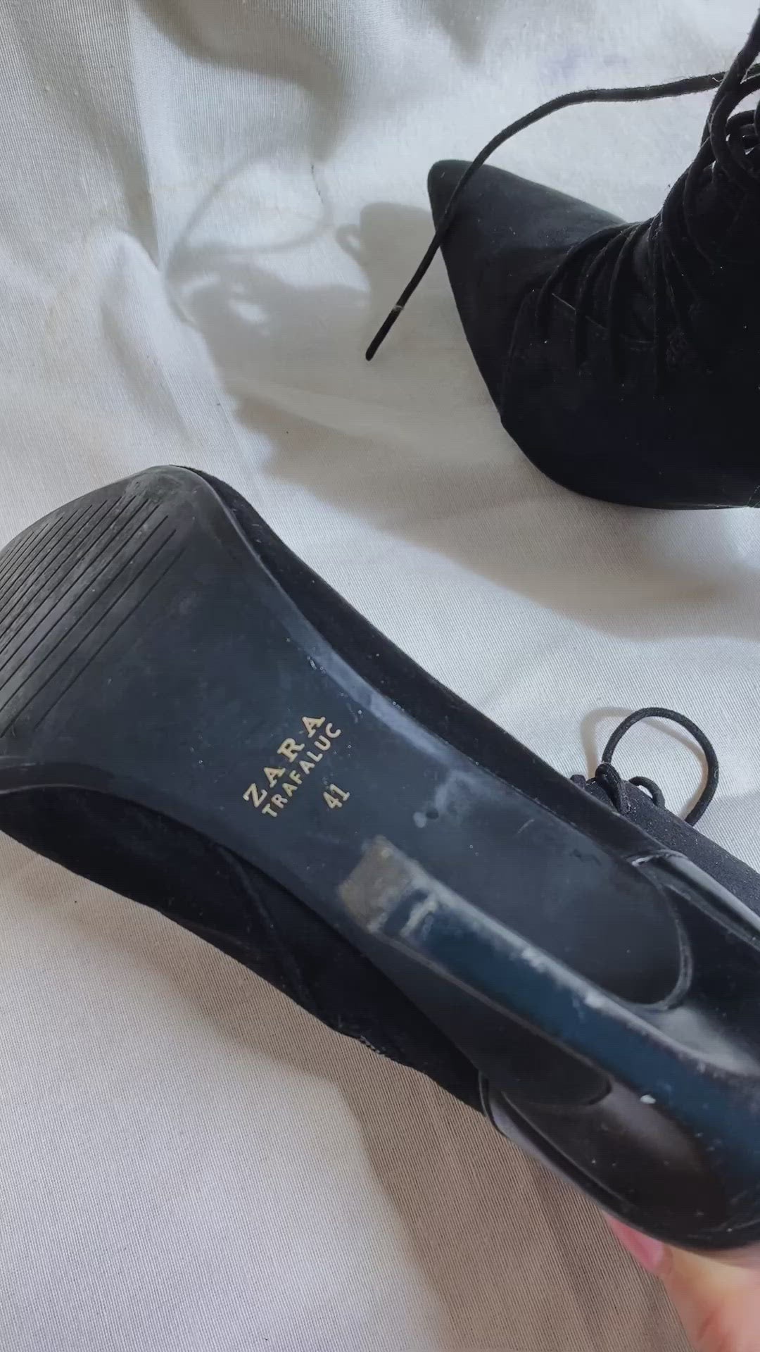 Botines con cordones Zara