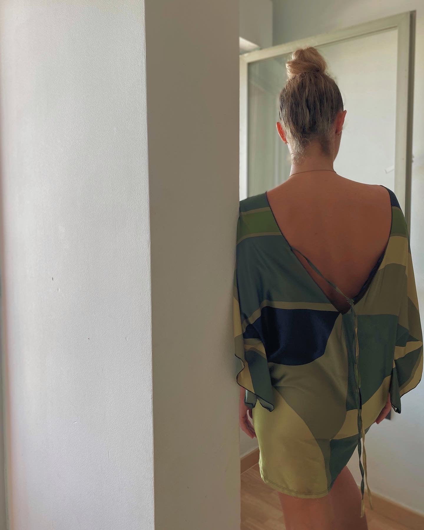 Vestido satén verde