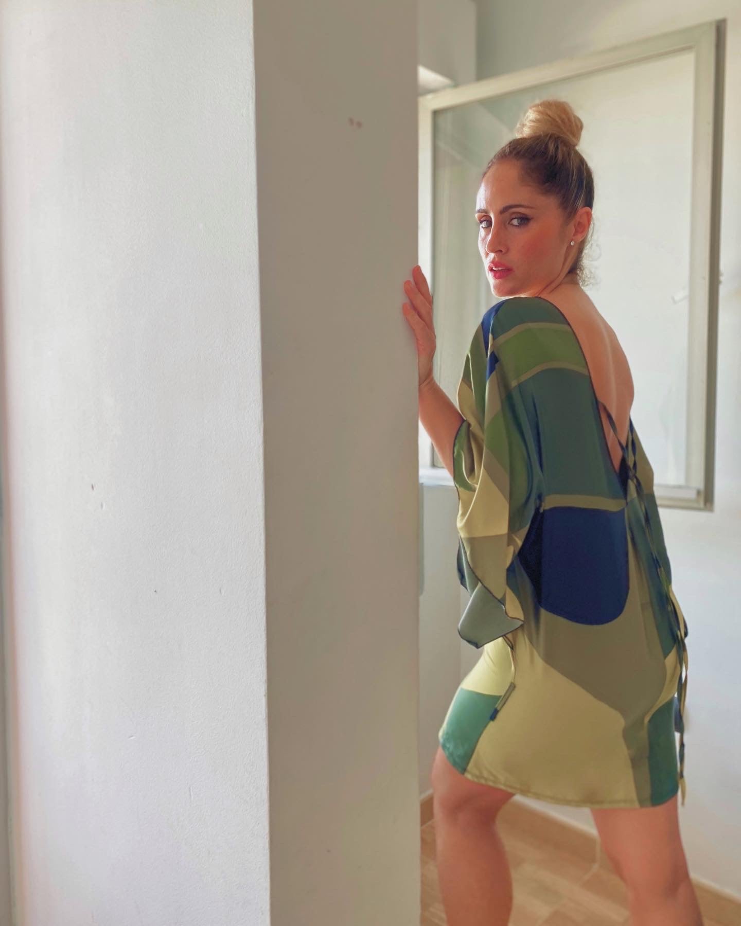 Vestido satén verde