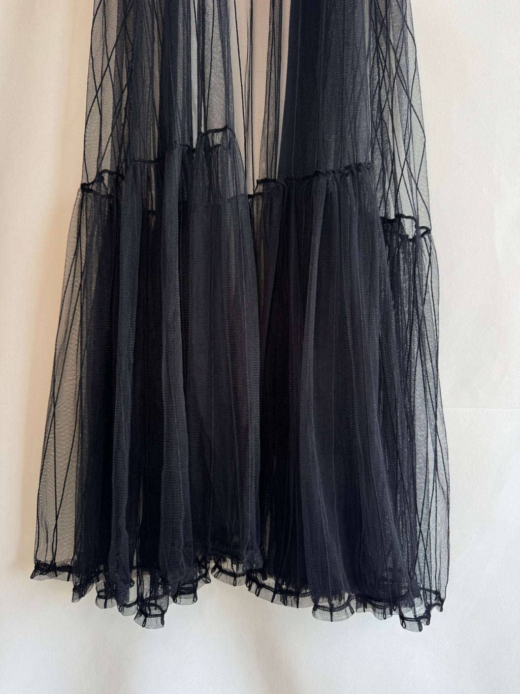 Vestido largo negro de tul – Amari ( T. S/M/L)