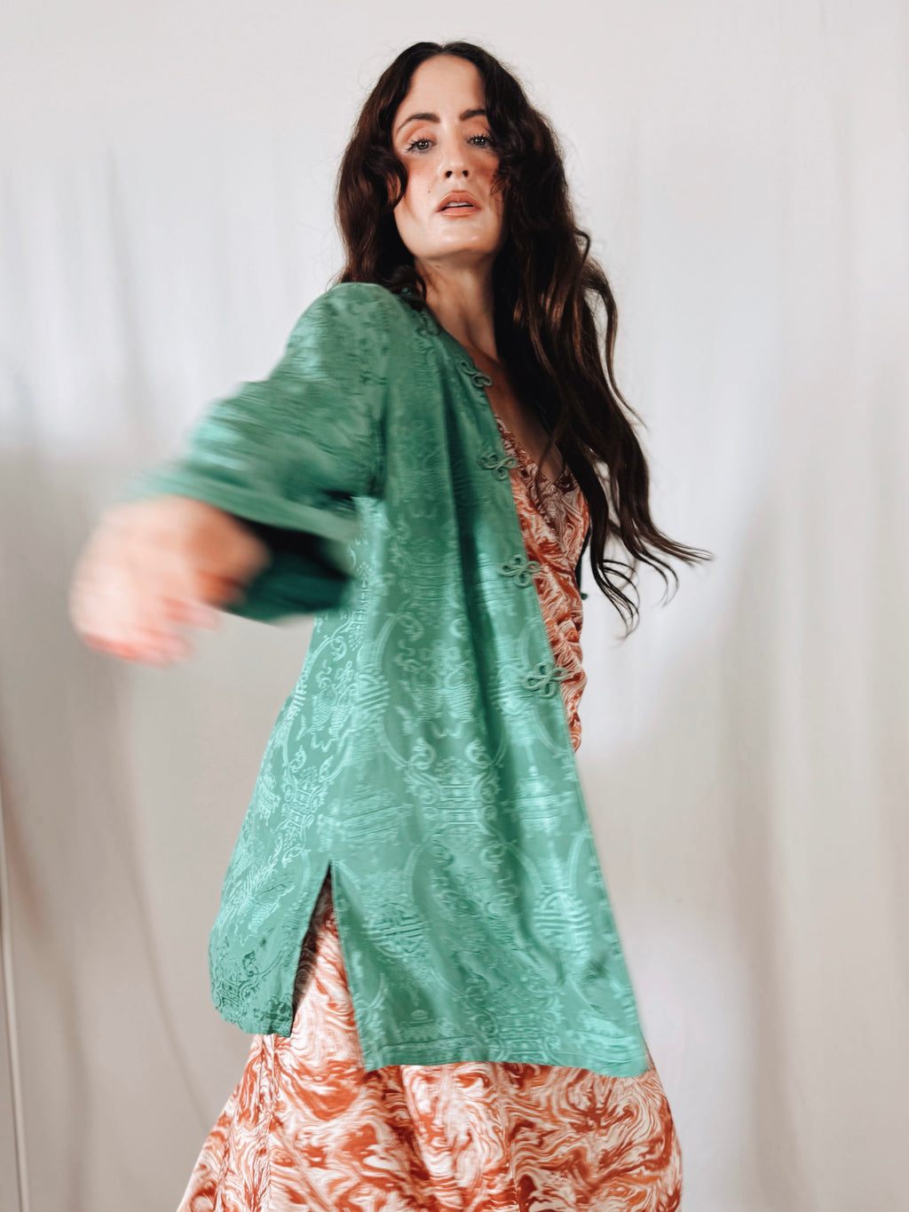 Kimono de Seda 100% Monsoon Verde Jade con Cierres Orientales | Talla EU 40