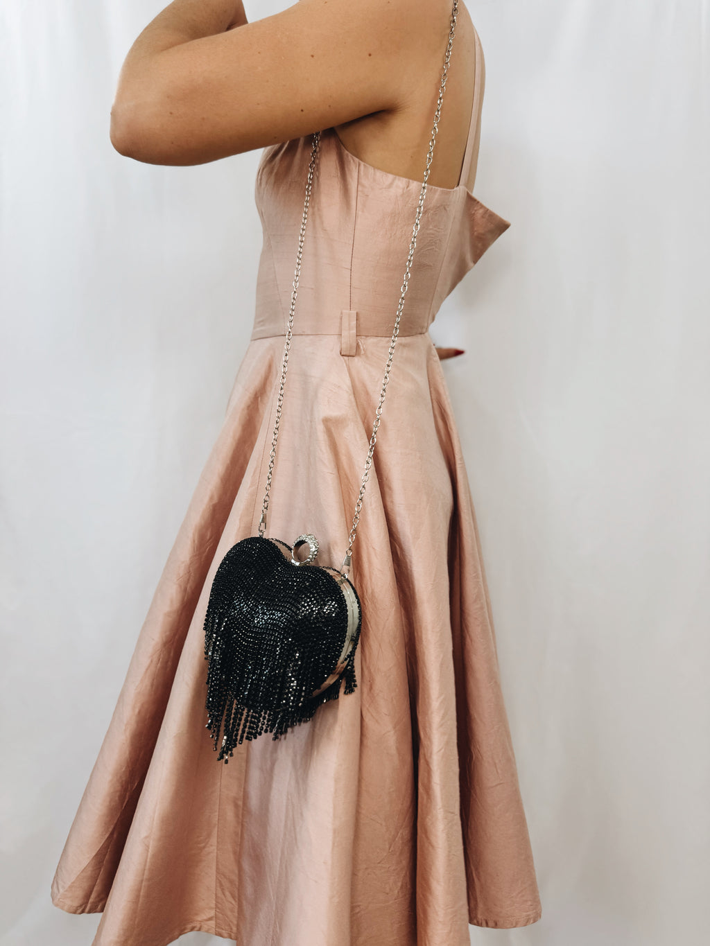 Bolso corazón negro con brillantes