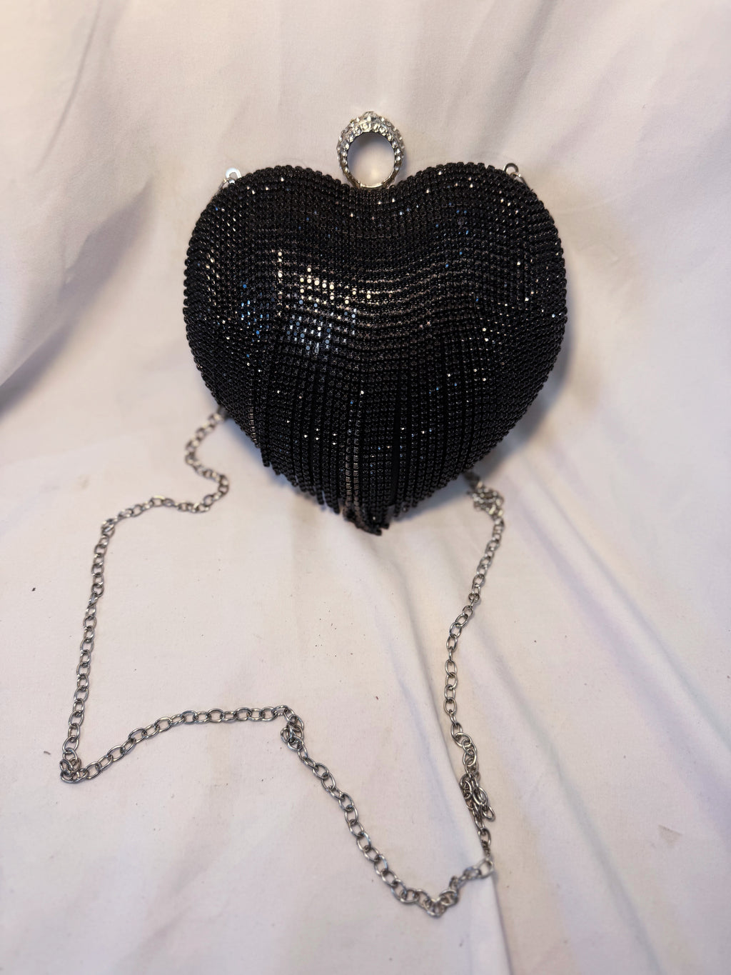 Bolso corazón negro con brillantes