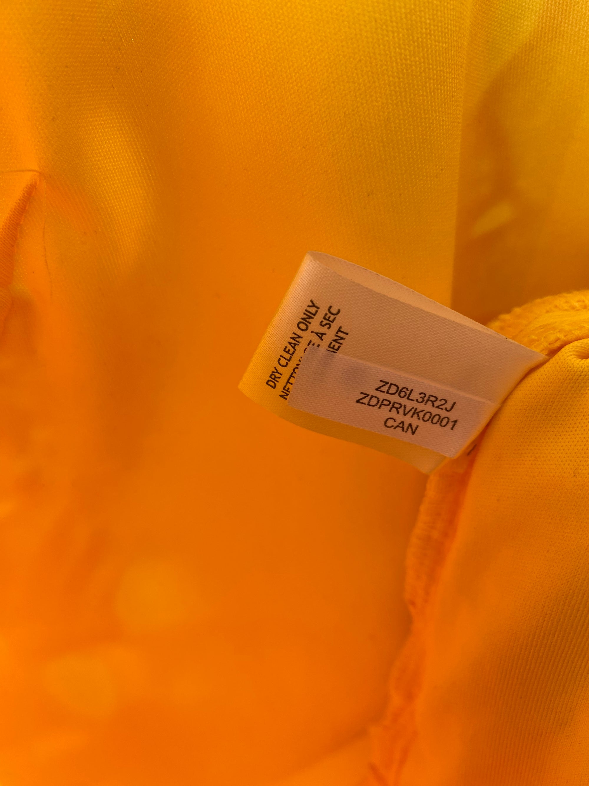 Vestido Calvin Klein