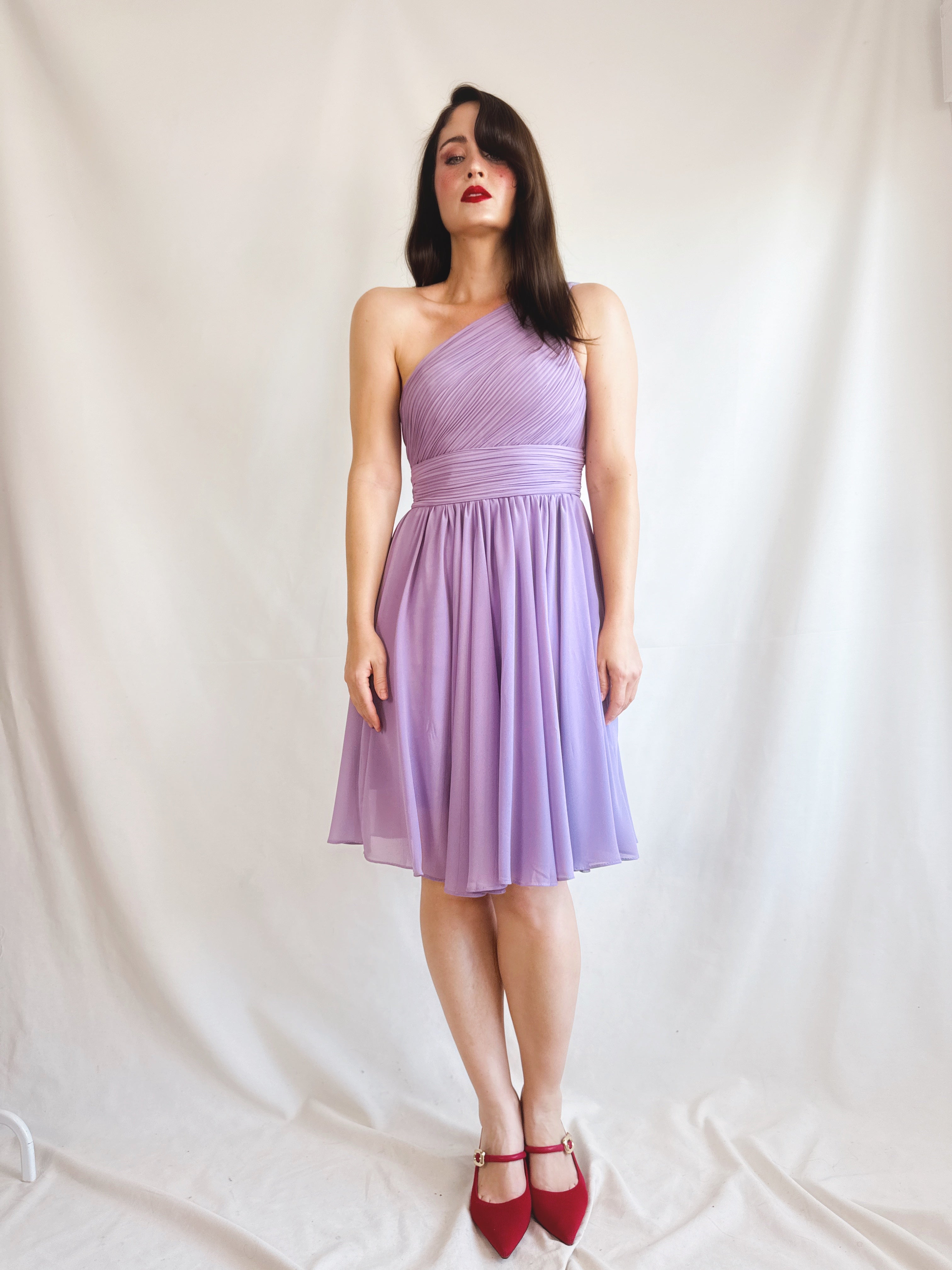 Vestido Pre-Loved Eva & Lola lila plisado asimétrico con espalda nido de abeja