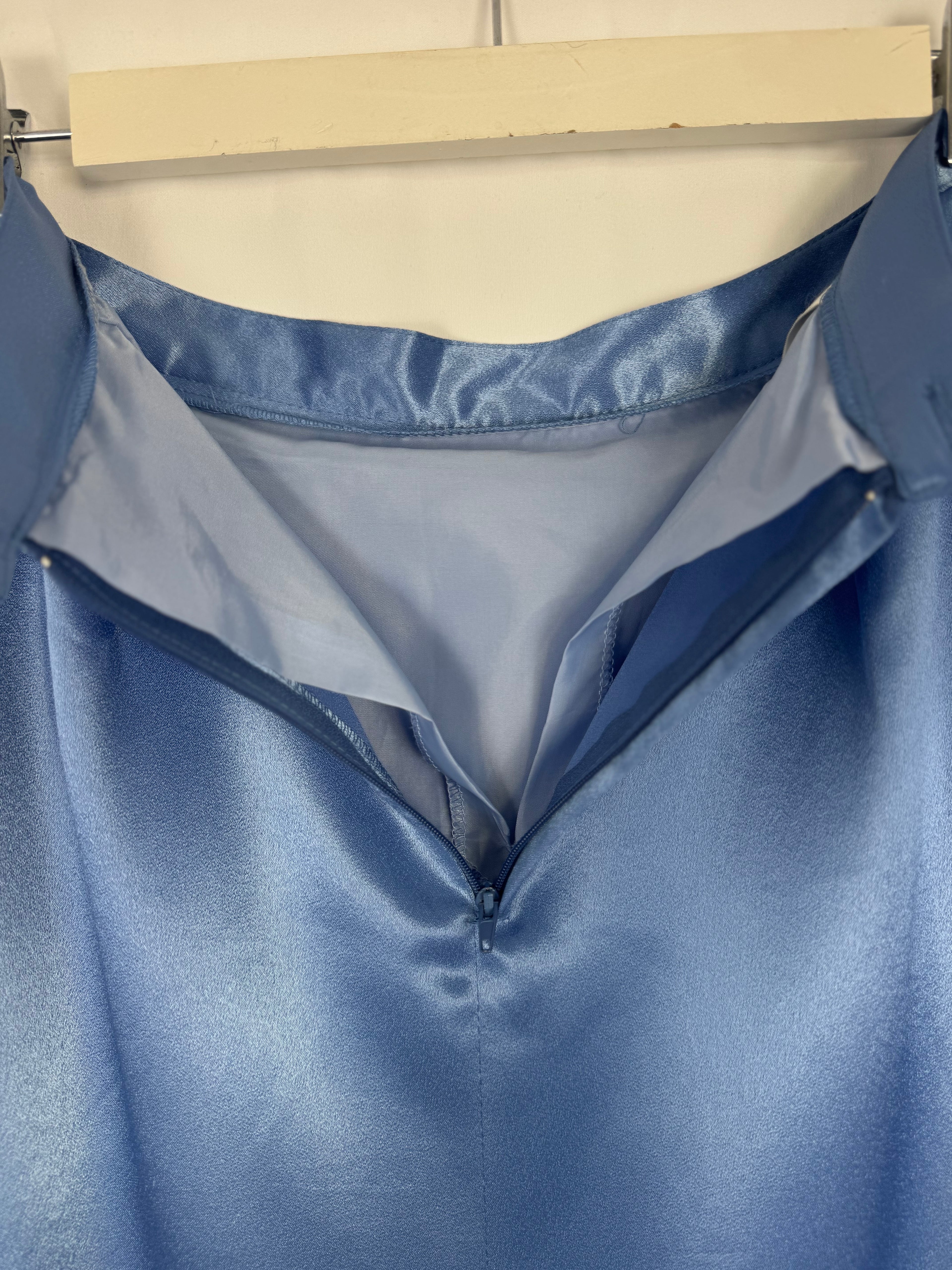 Falda vintage satén