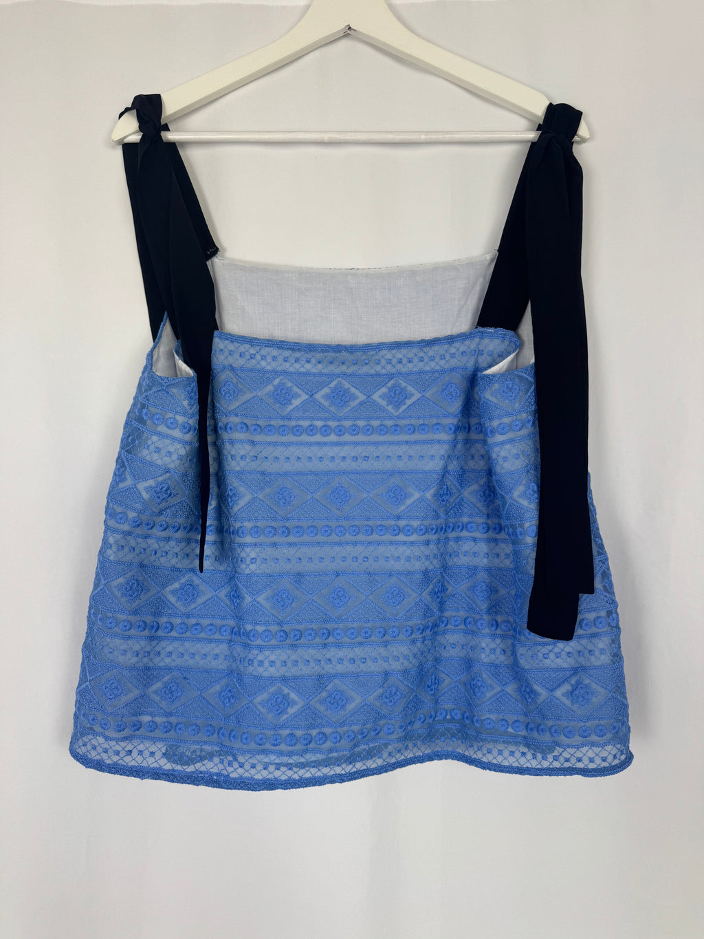 Top con lazada Amitié (talla L)