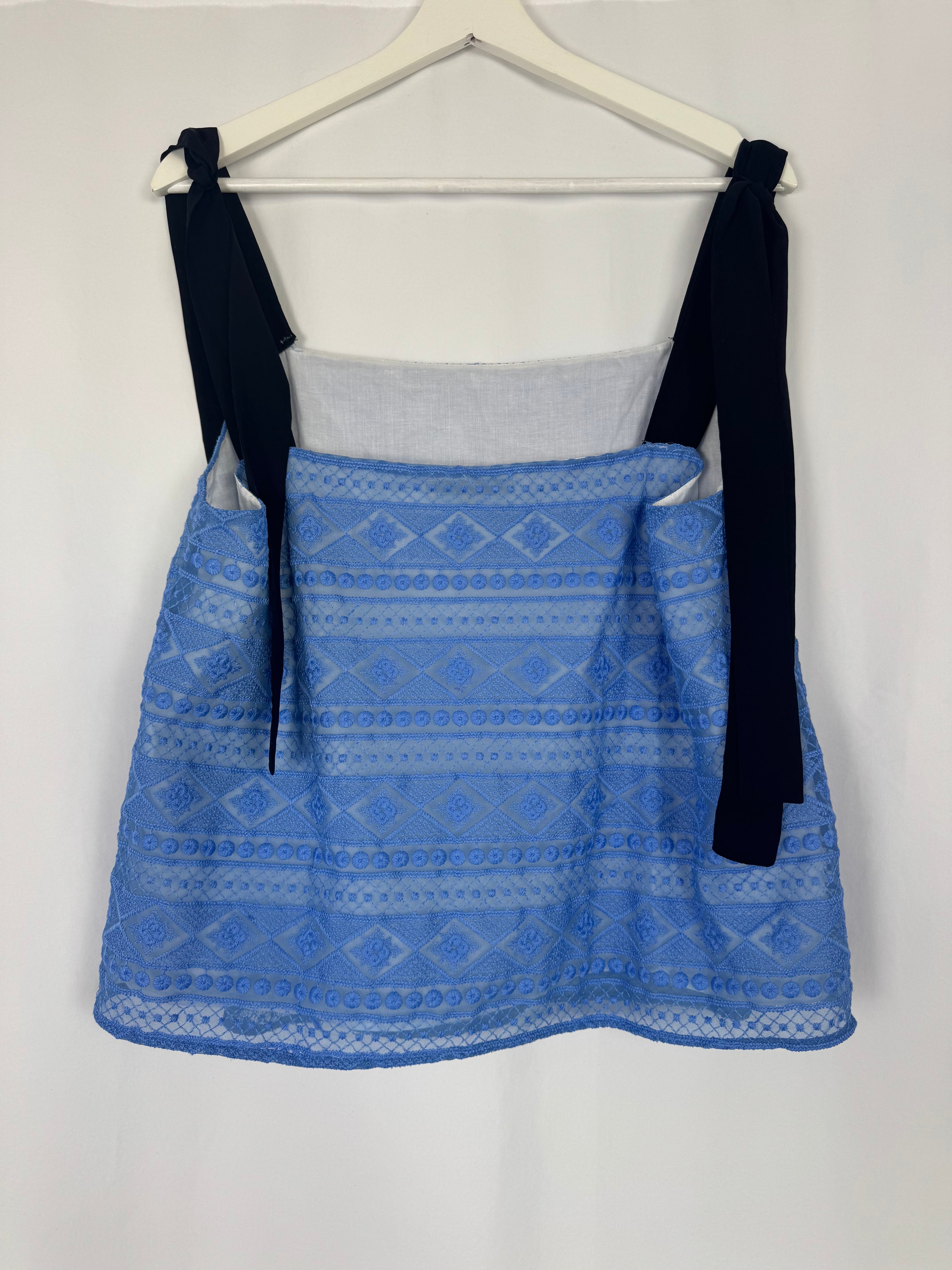 Top con lazada Amitié (talla L)