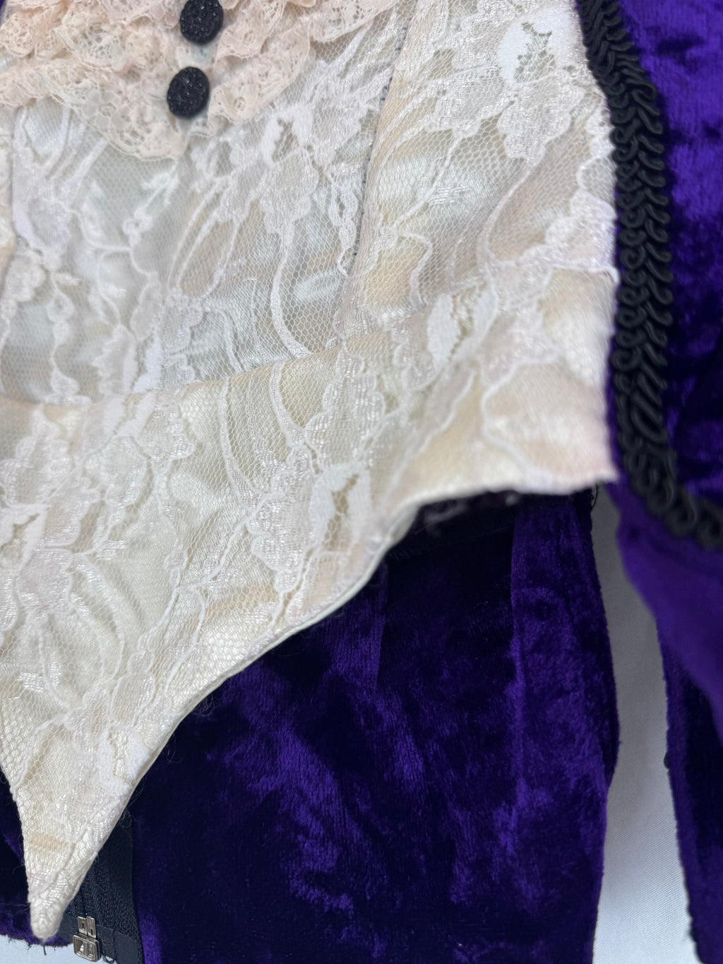 Blusa de terciopelo barroca vintage