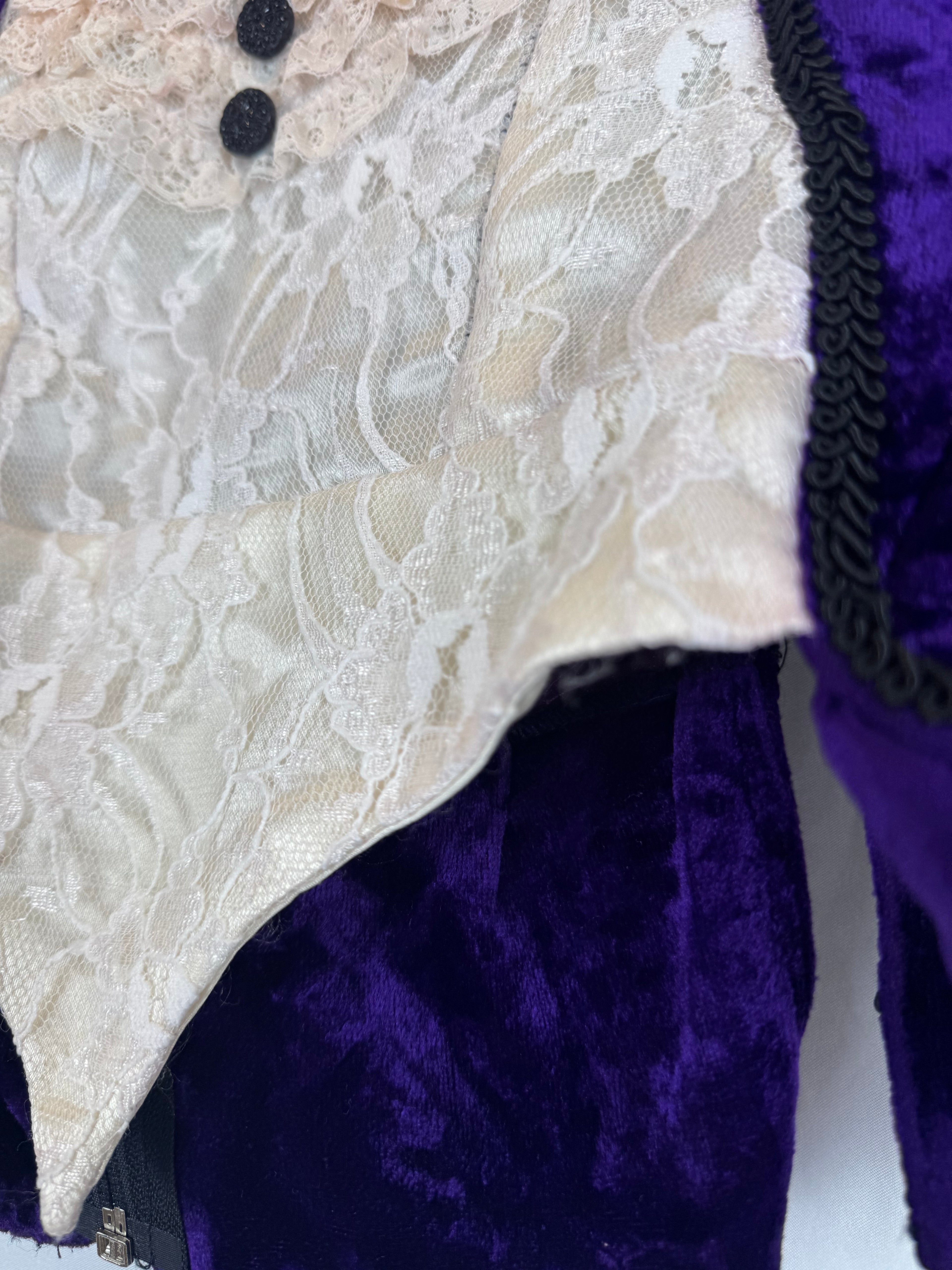 Blusa de terciopelo barroca vintage