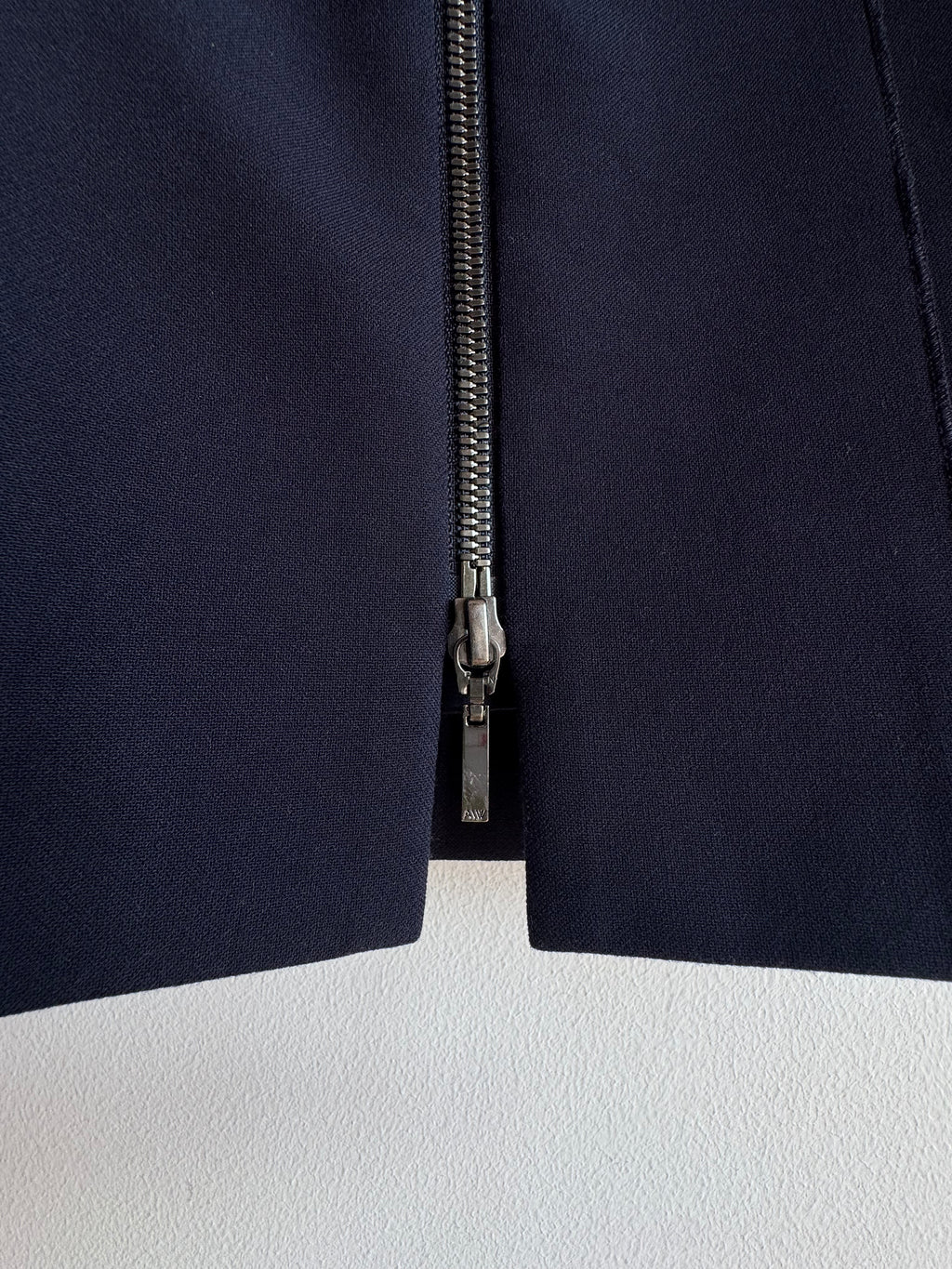 Falda Amanda Wakeley London en azul marino