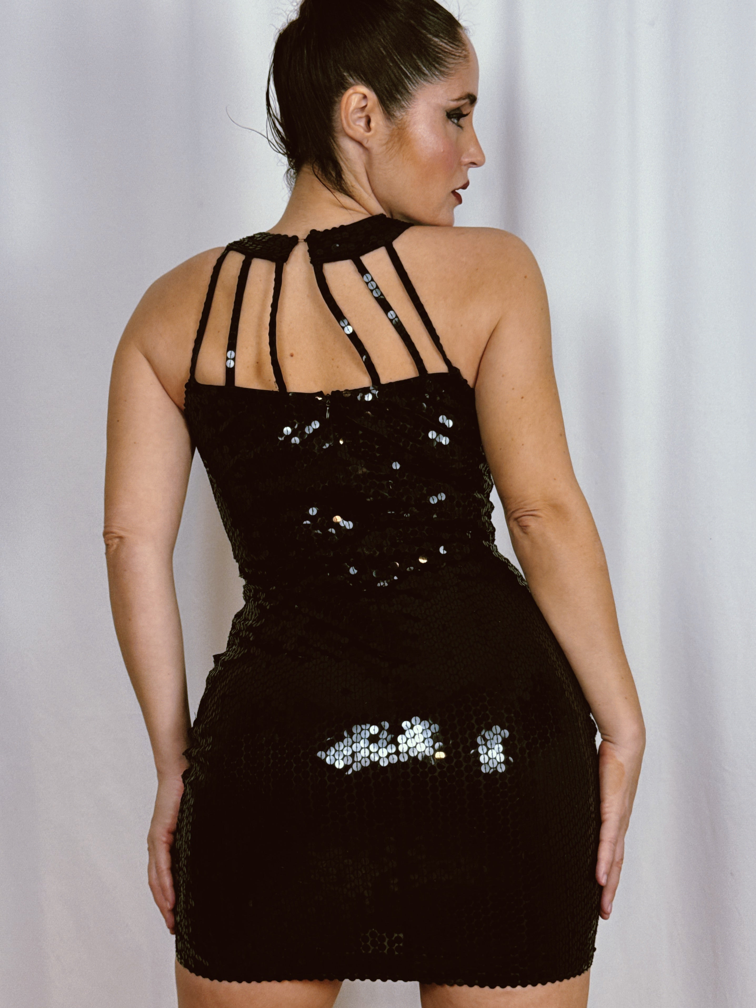 Vestido negro de lentejuelas – Niente ( T.36)