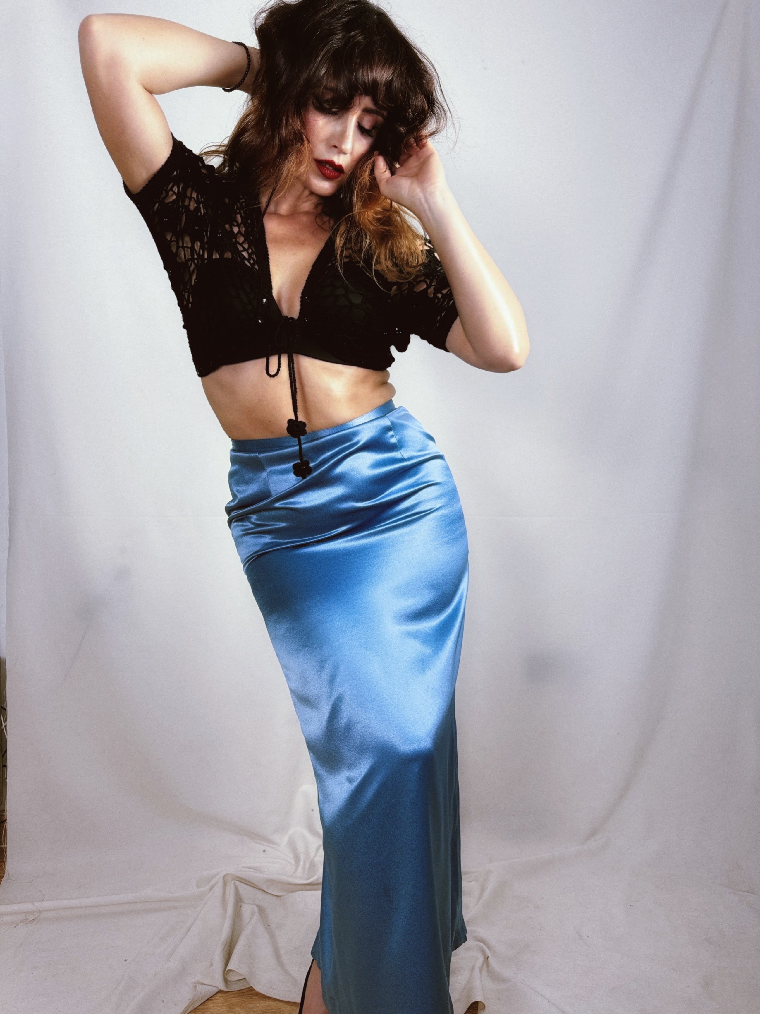 Falda vintage satén