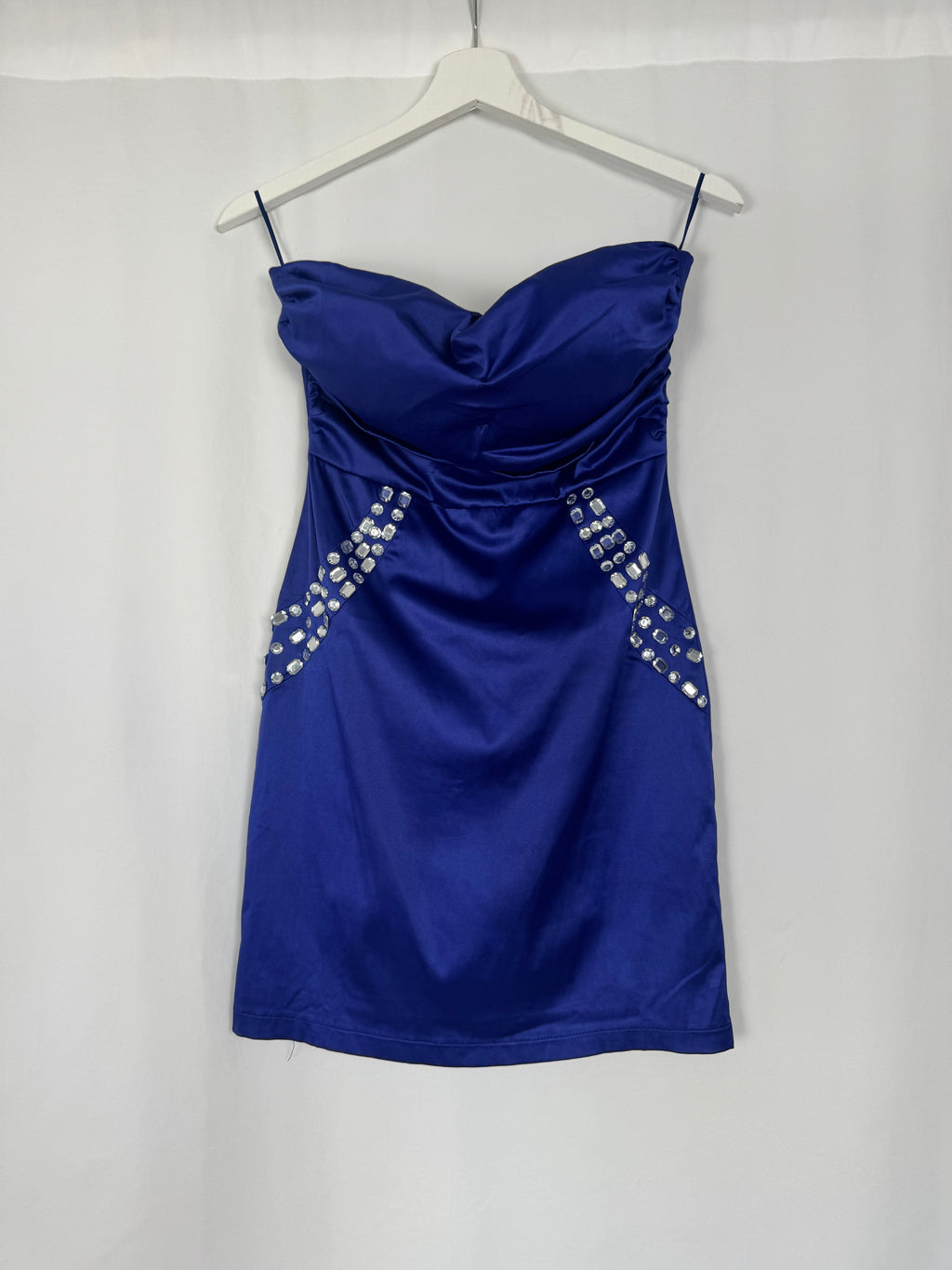 Vestido de satén Usco