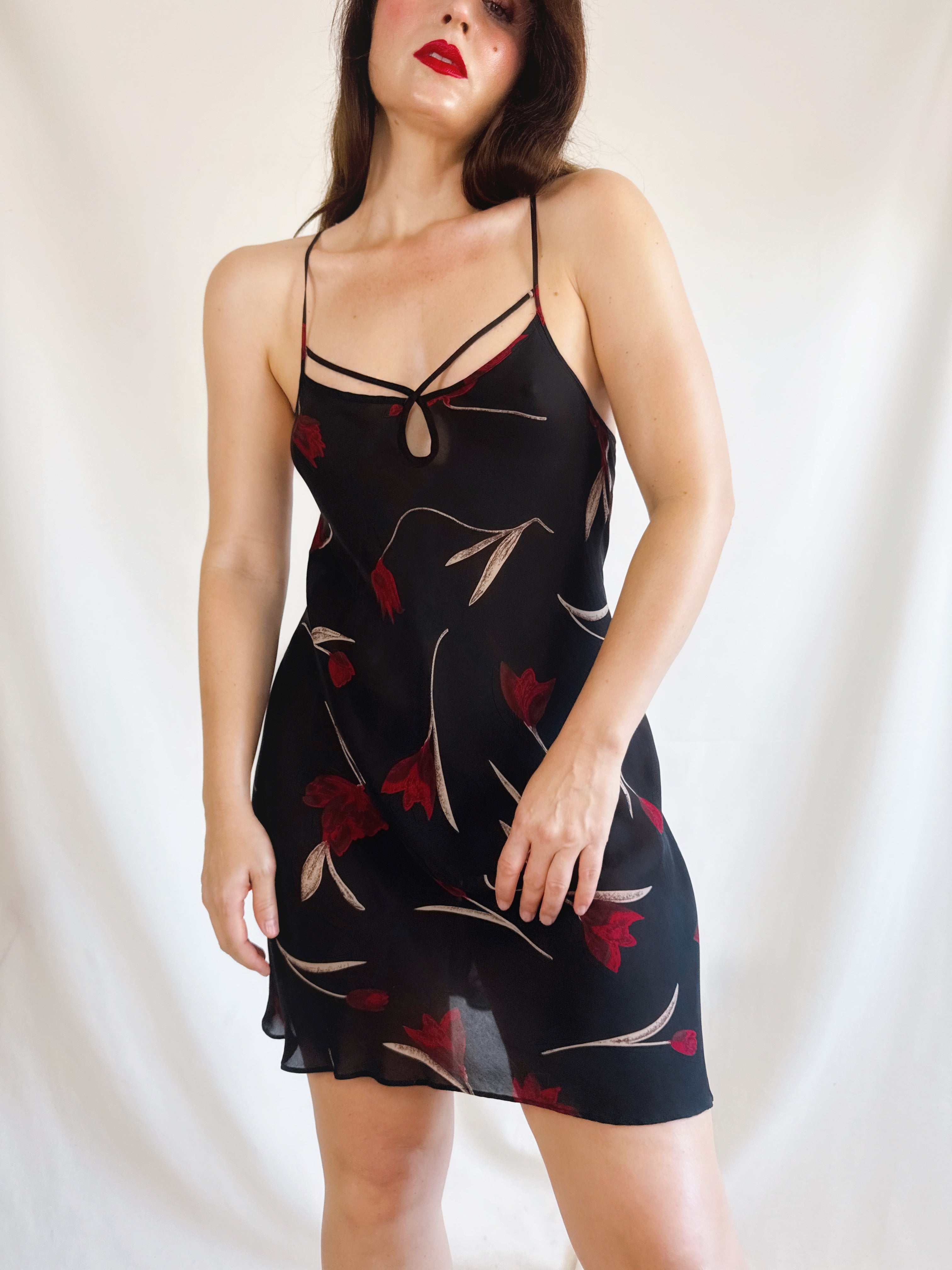 Vestido vintage Queentex 100% seda negro floral lencero tirantes finos