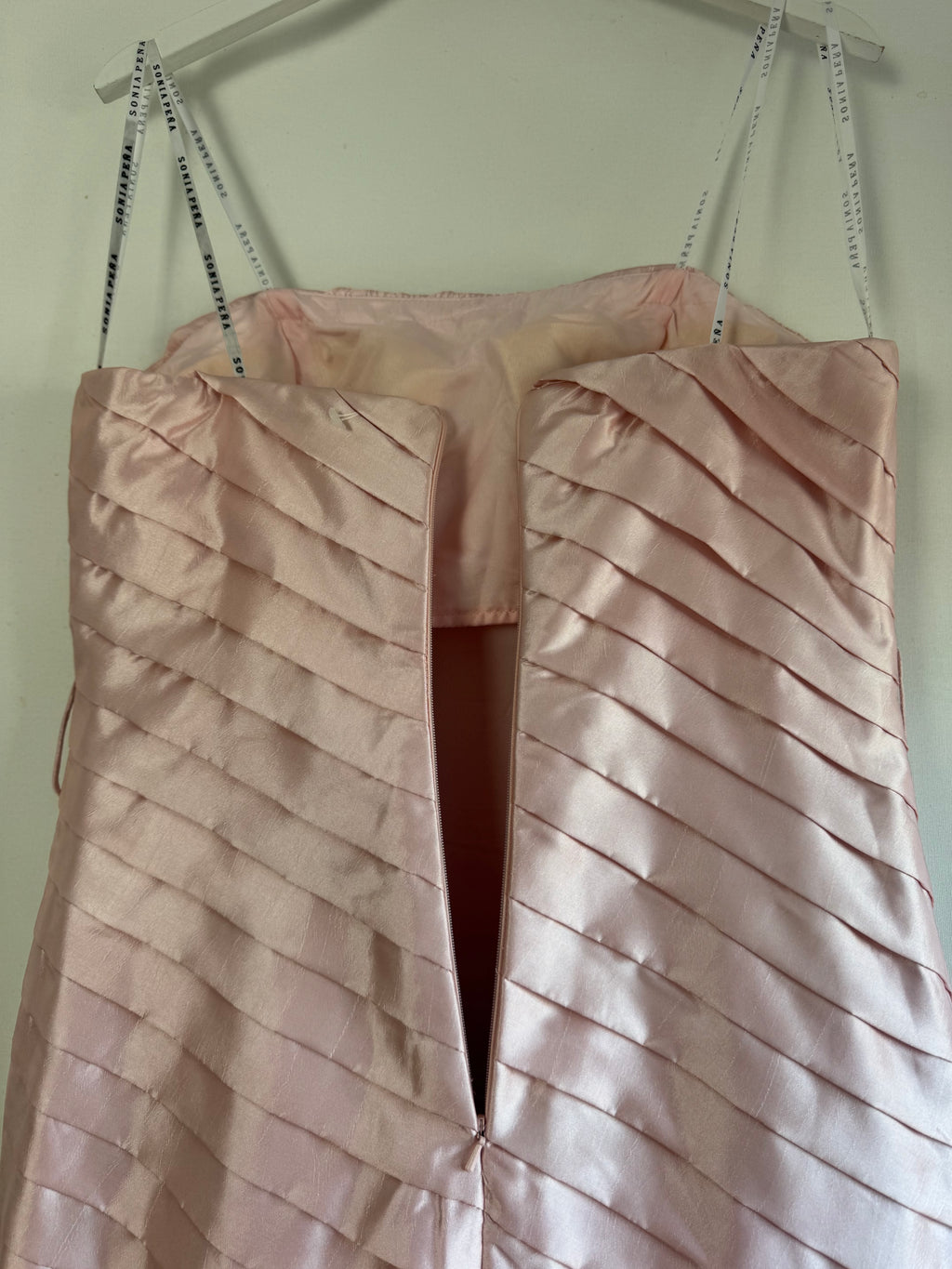 Vestido de Fiesta Vintage Sonia Peña 2012 Rosa Blush con Volantes de Organza | Nuevo