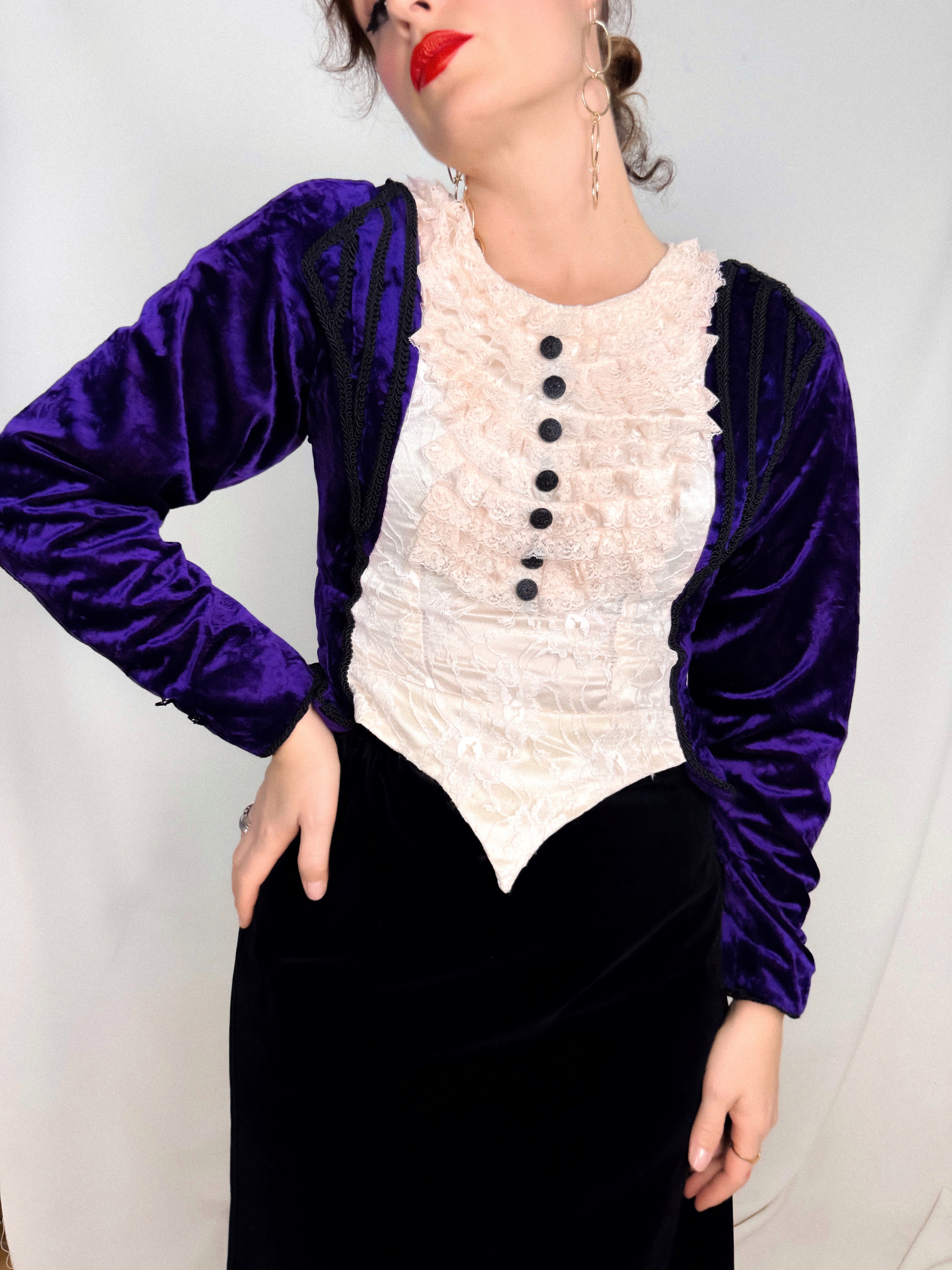 Blusa de terciopelo barroca vintage