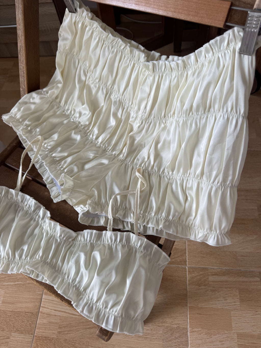 Conjunto fruncido marfil Pre-Loved| Top & Short