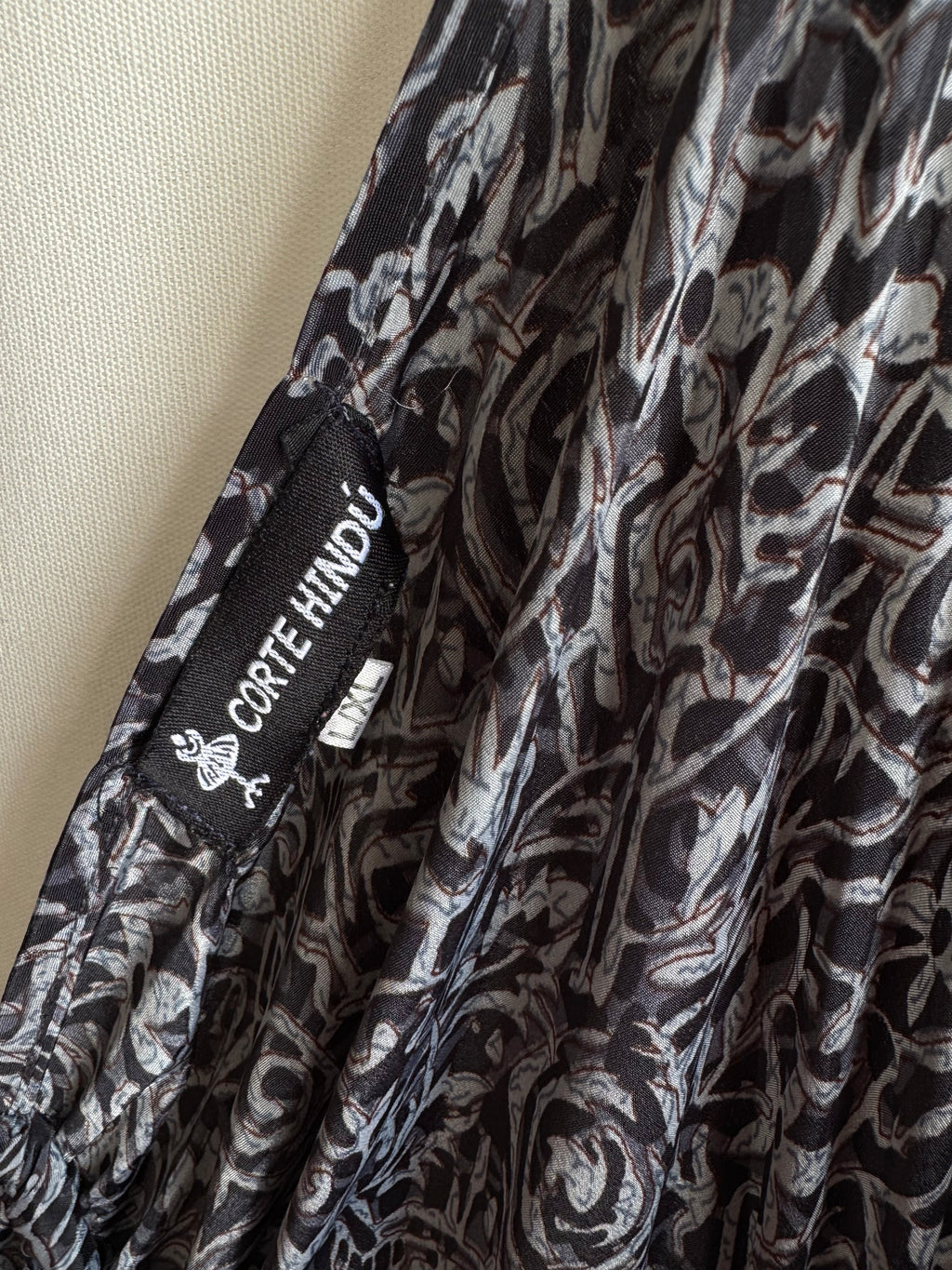 Vestido Corte Hindú (T.L/XL)