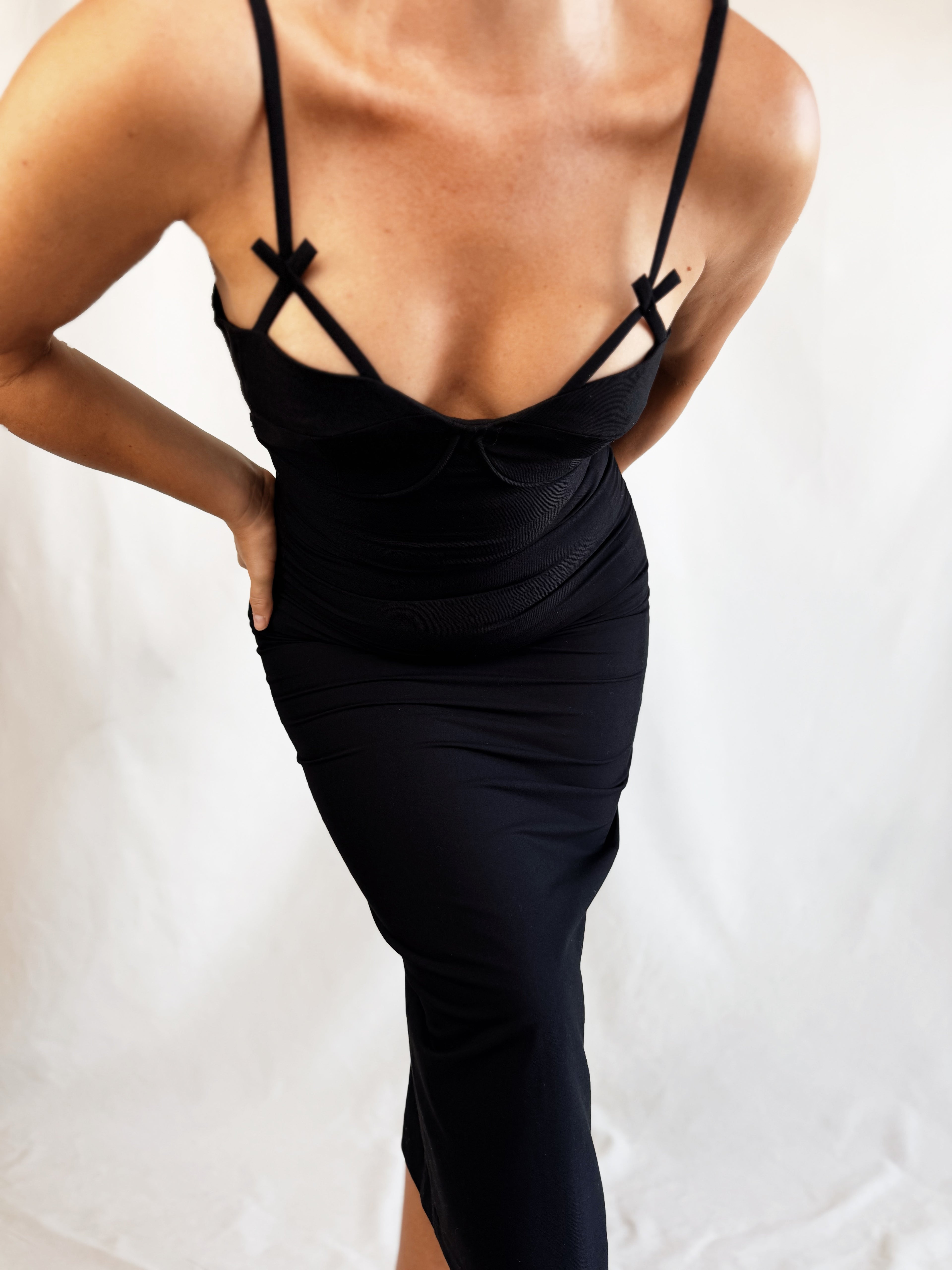 Vestido Sfera negro