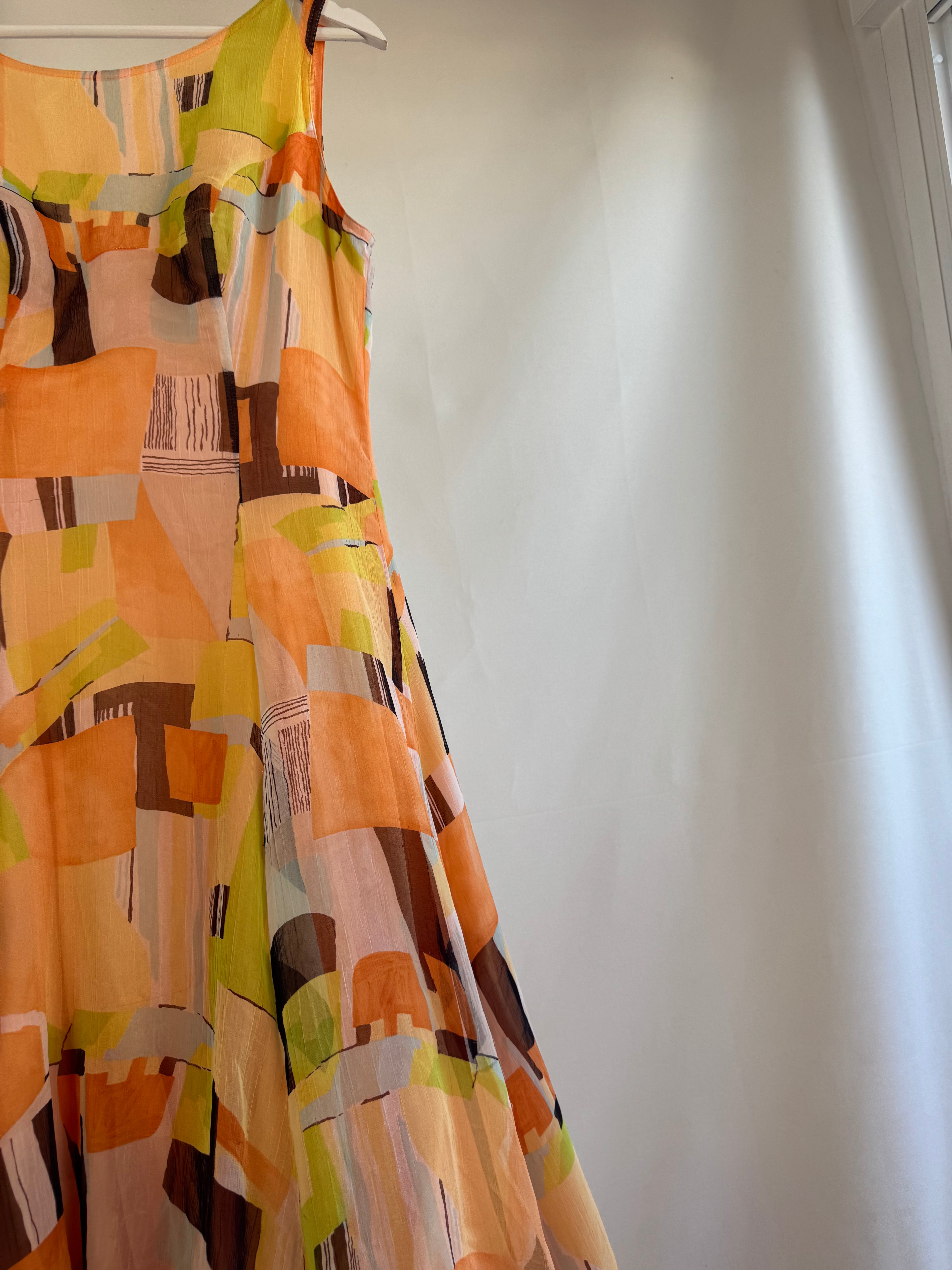 Vestido vintage tulipán con can-can