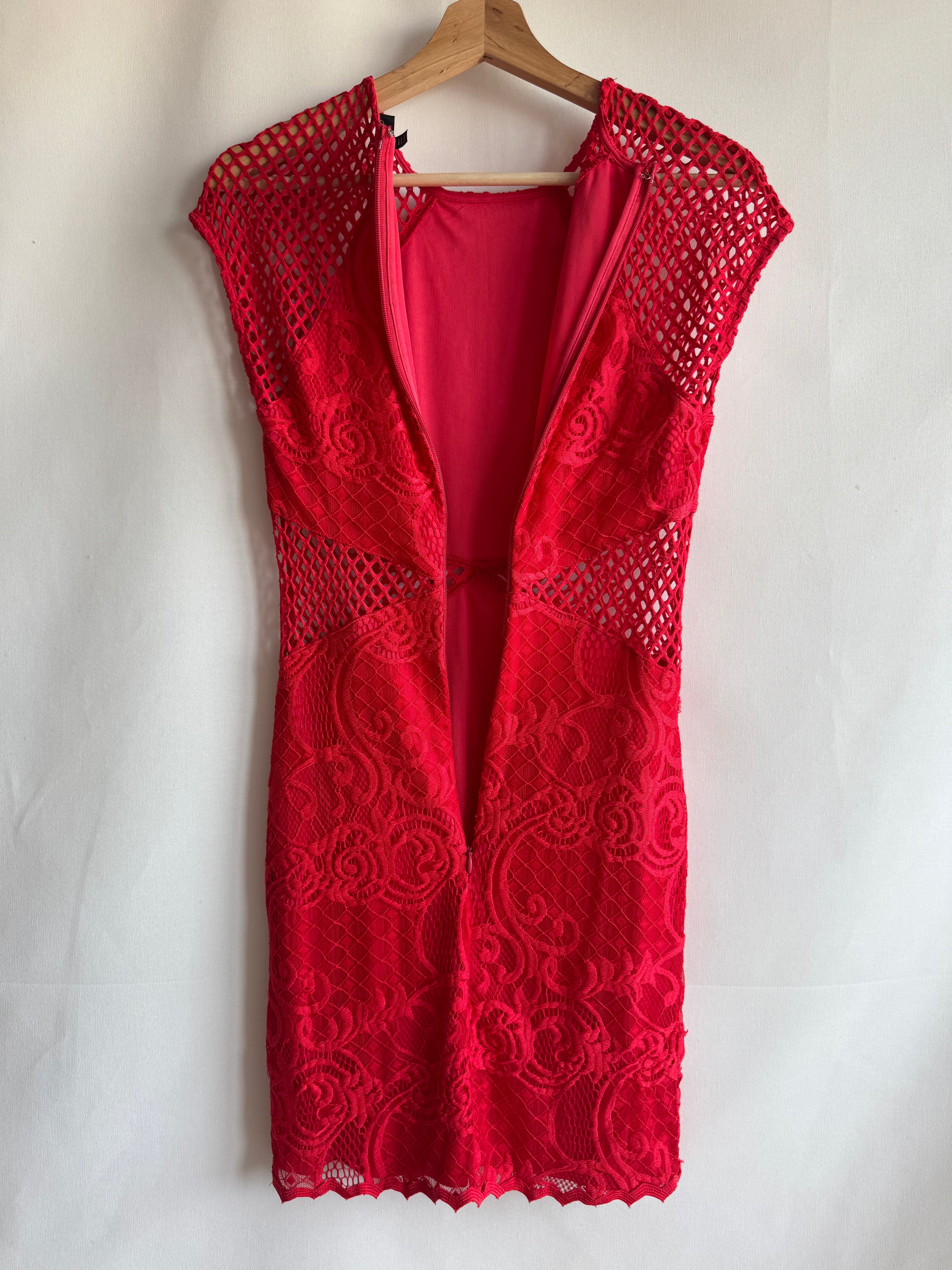 Vestido Pre-Loved Topshop rojo mini encaje elástico con transparencias