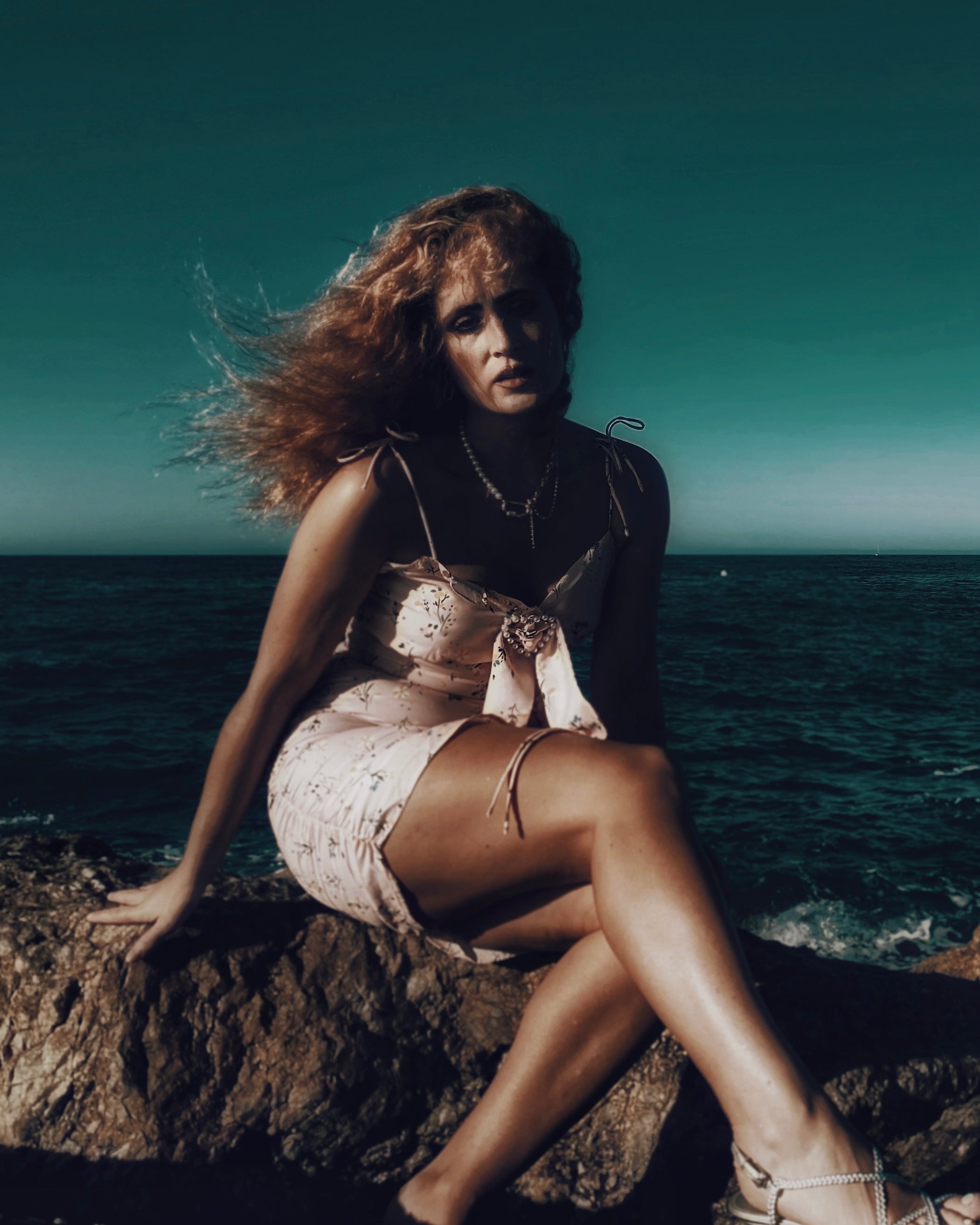 Vestido Love and Other Things