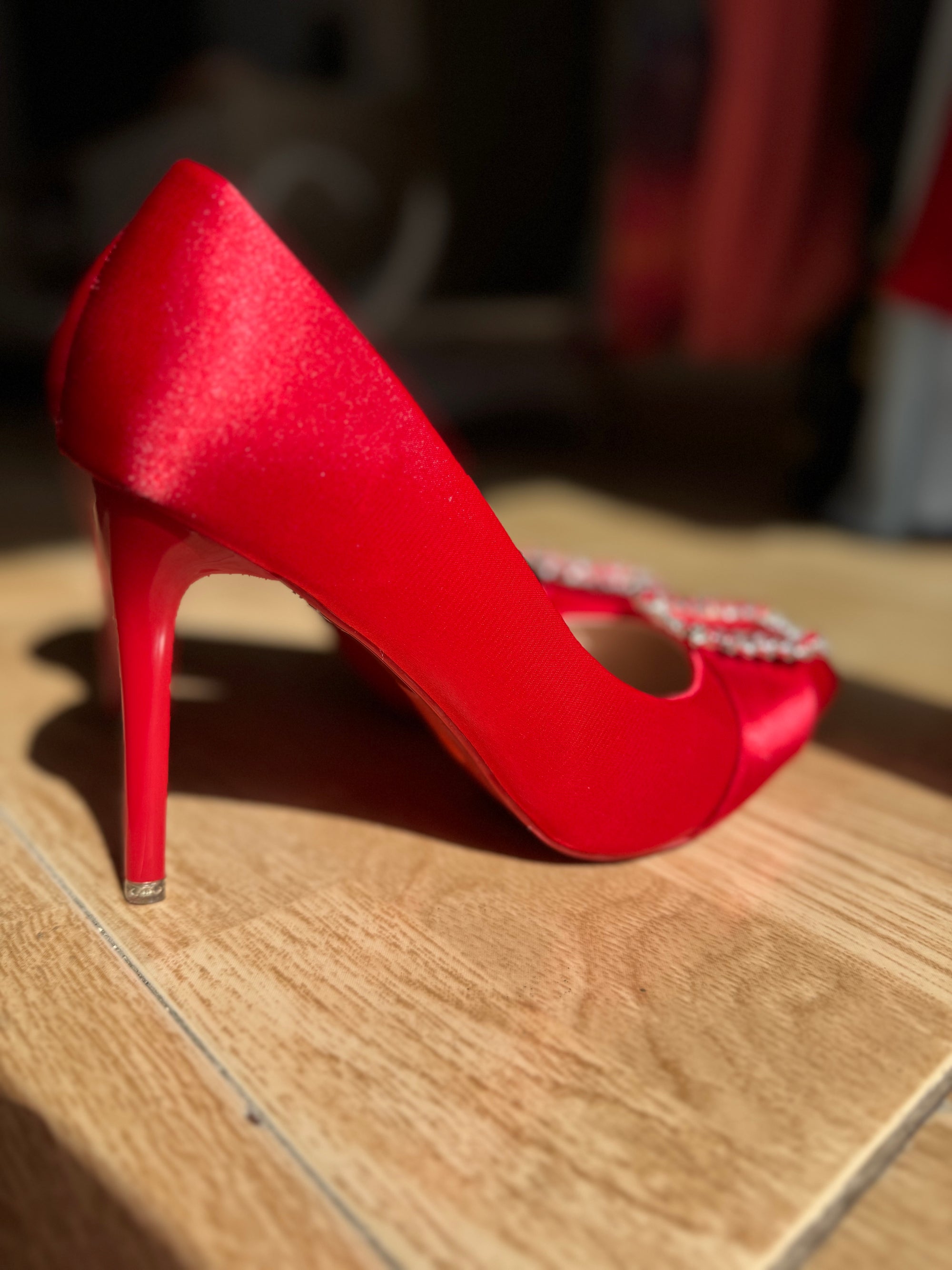 Tacones de satén Andarina