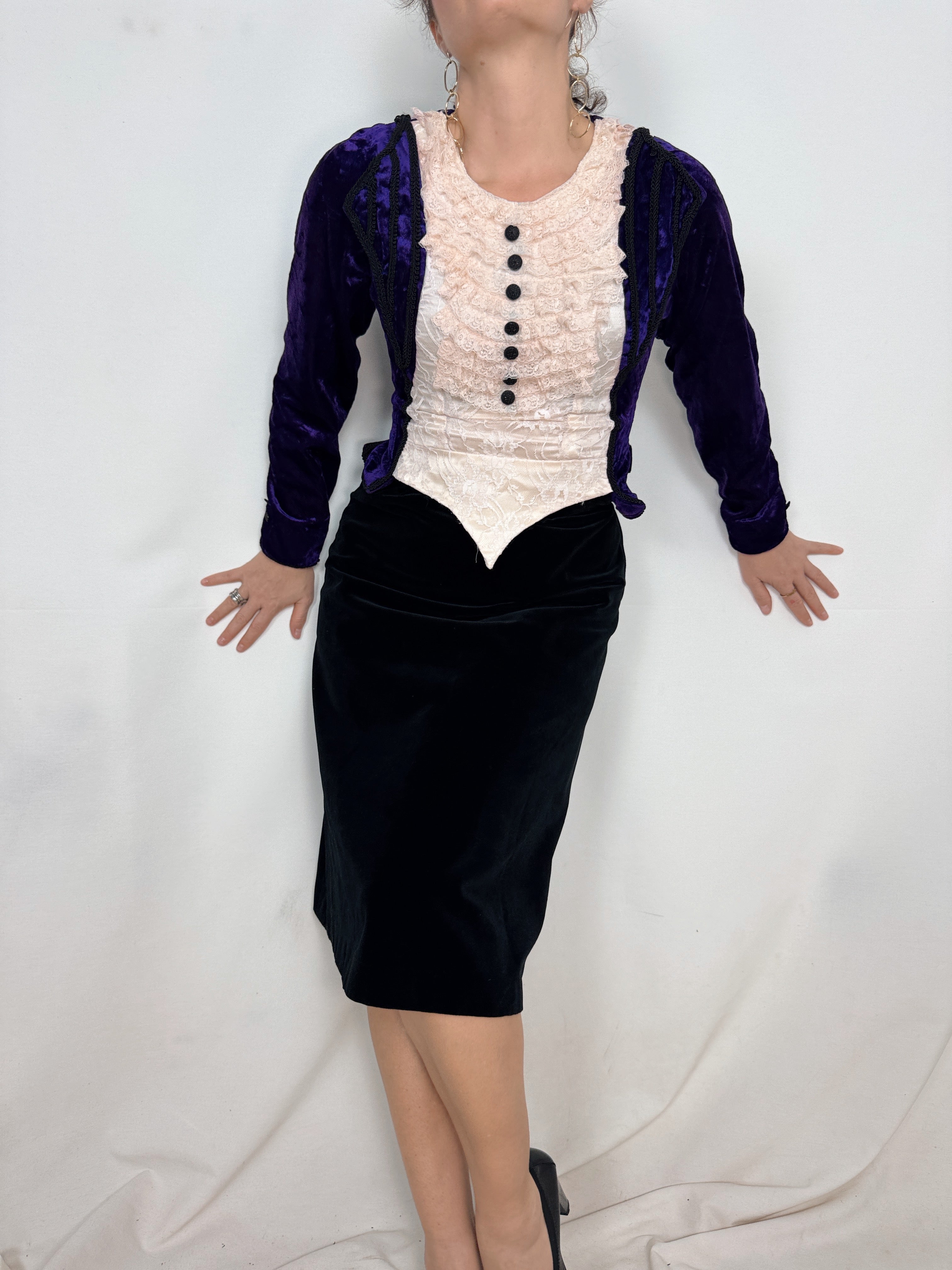 Blusa de terciopelo barroca vintage