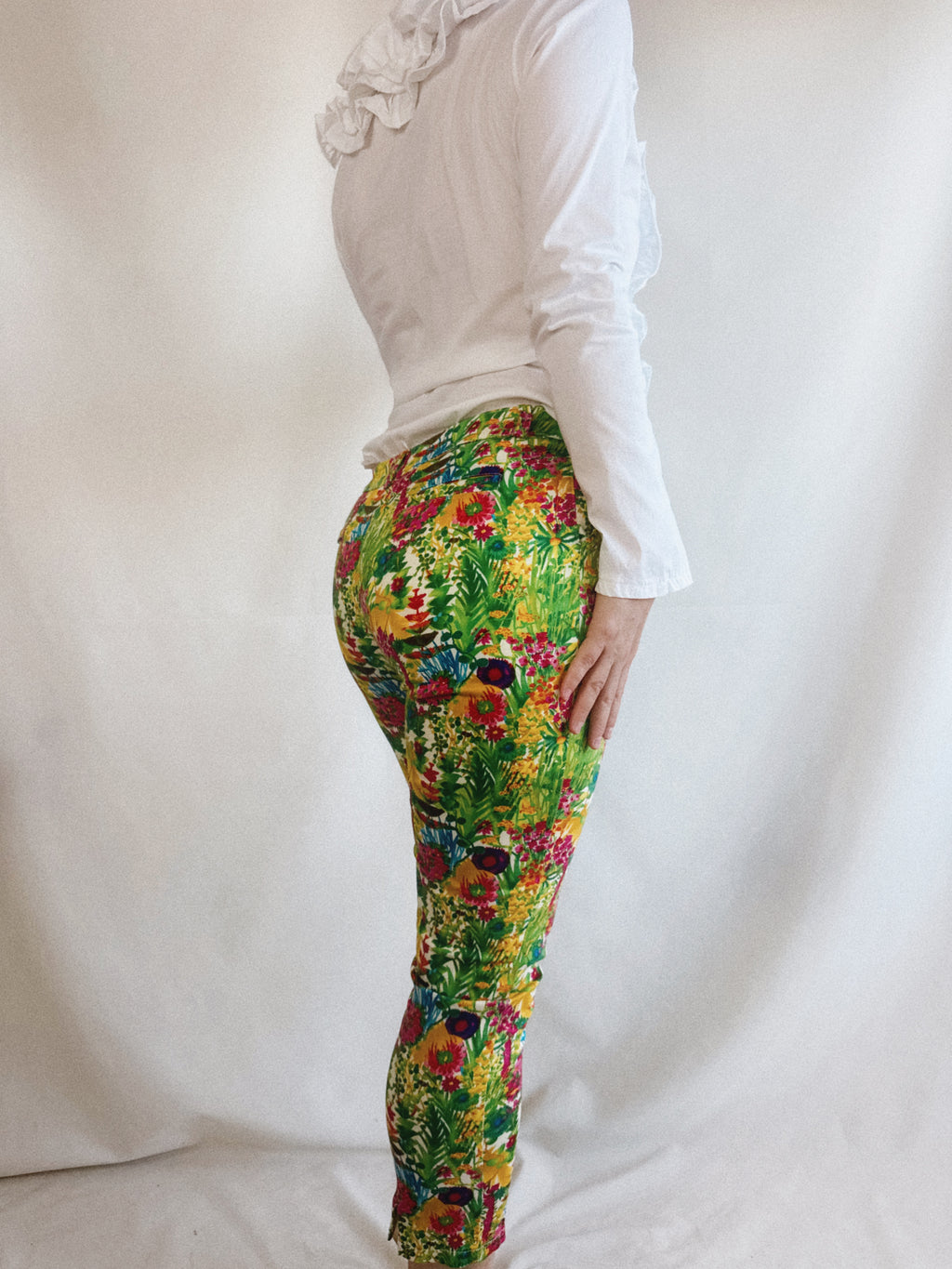 Pantalón Pre-Loved estampado tropical multicolor Kimeika