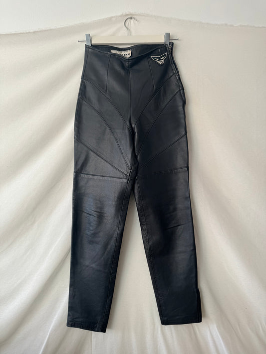 Pantalón de cuero Armand Basi Barcelona