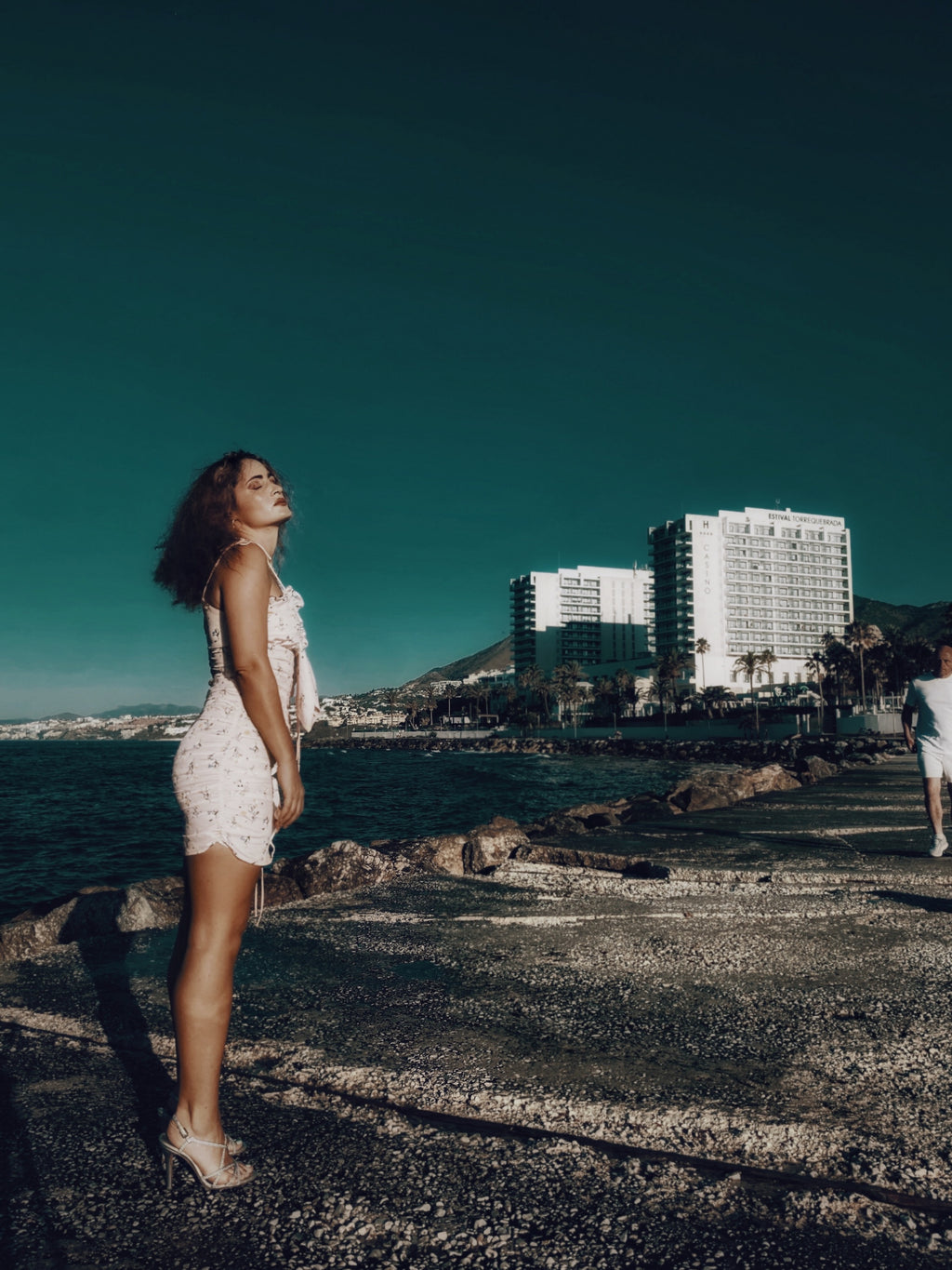 Vestido Love and Other Things
