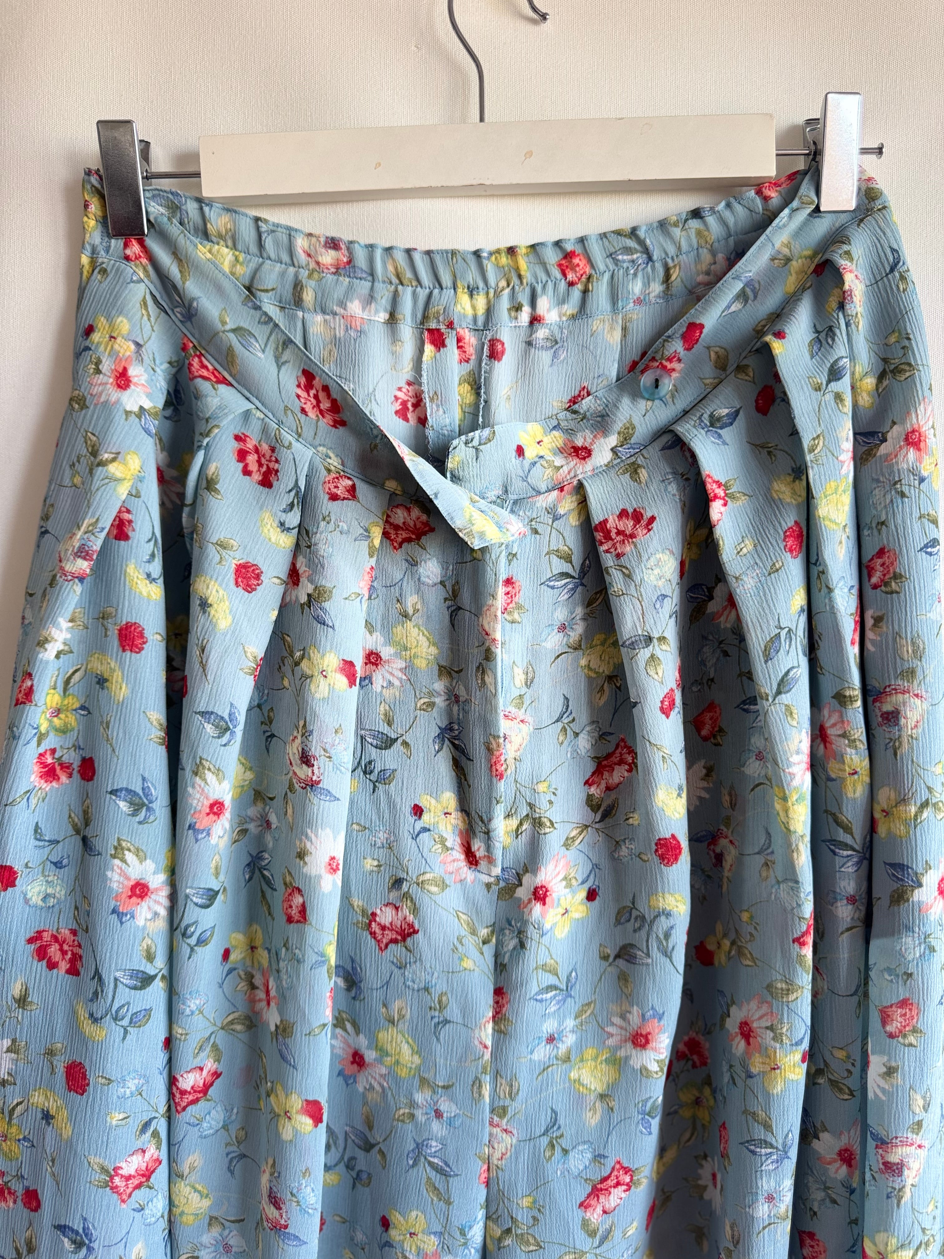 Bermudas vintage celestes estampadas